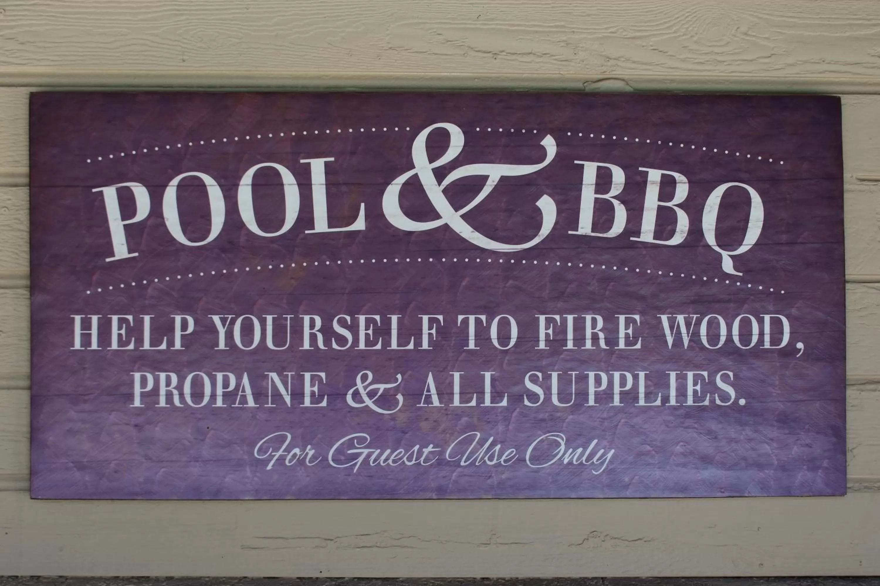 BBQ facilities in O'Cairns Inn and Suites