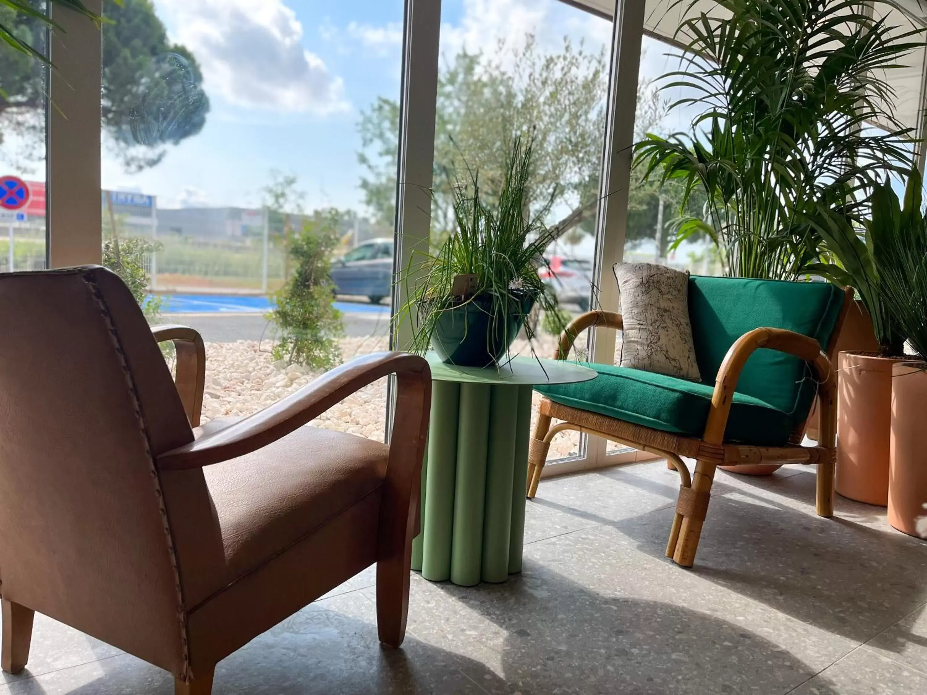 Seating Area in Greet hôtel Montpellier Aéroport Parc des Expos