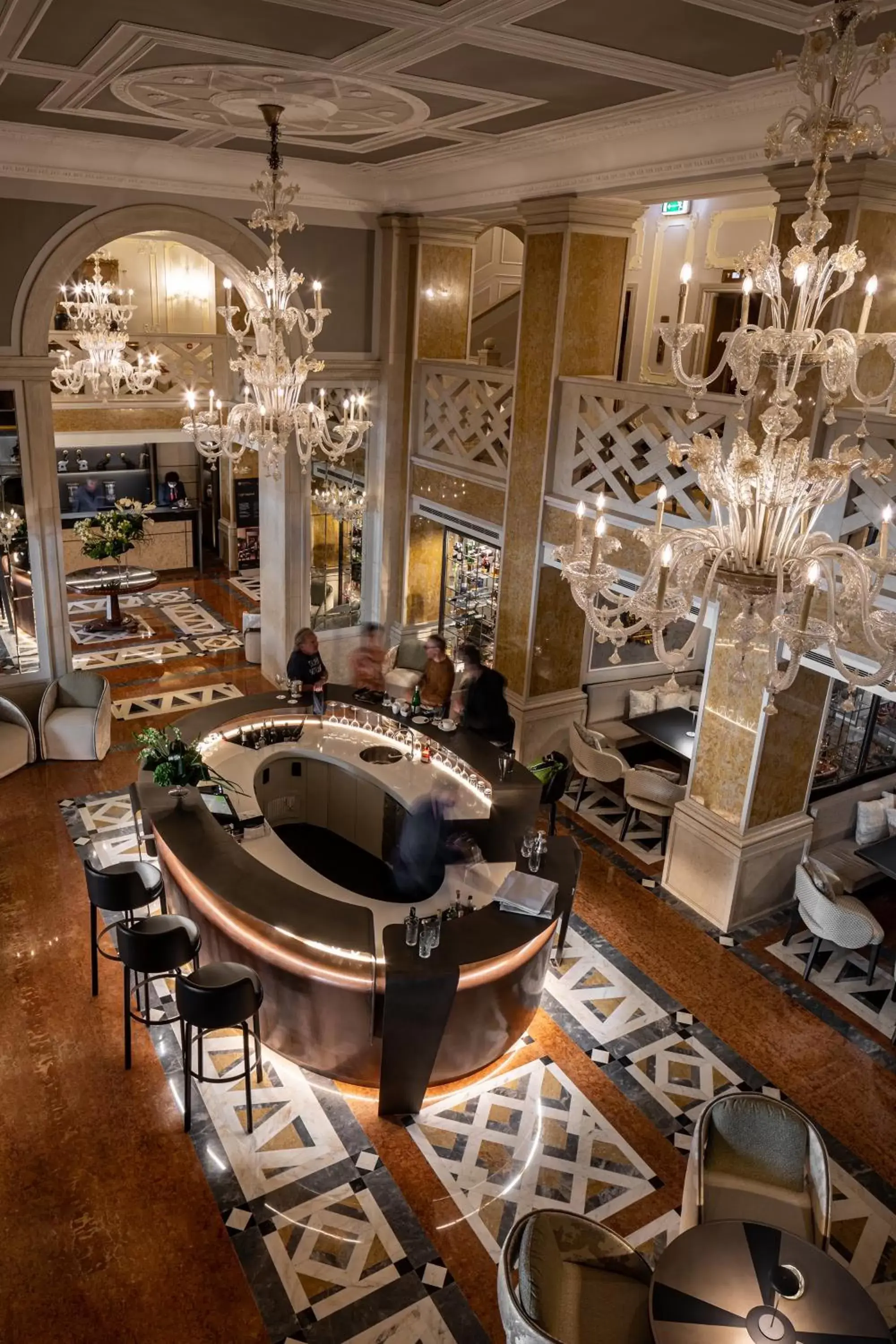 Lounge or bar, Restaurant/Places to Eat in Baglioni Hotel Luna - The Leading Hotels of the World