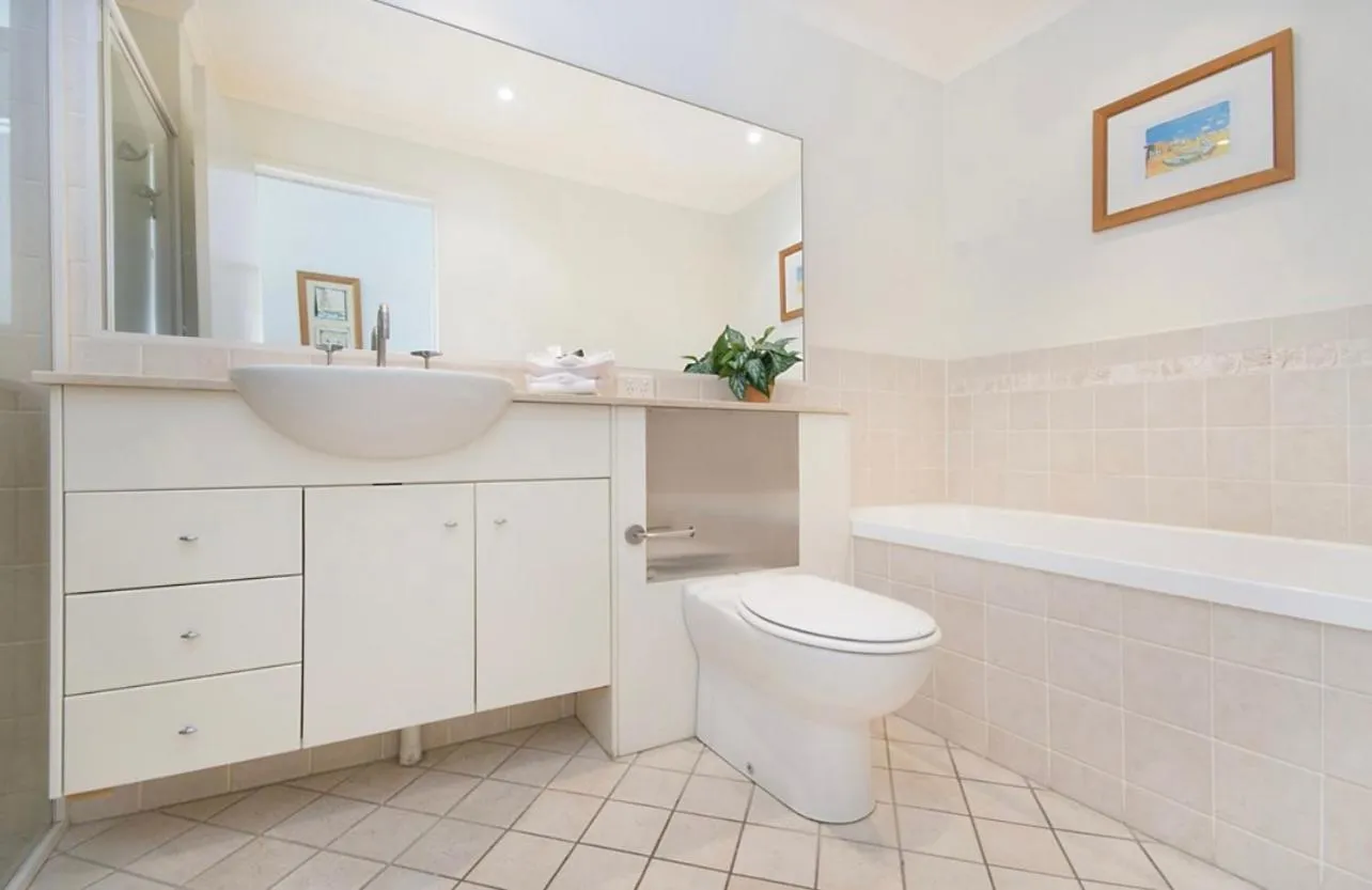 Bathroom in The Cove Yamba