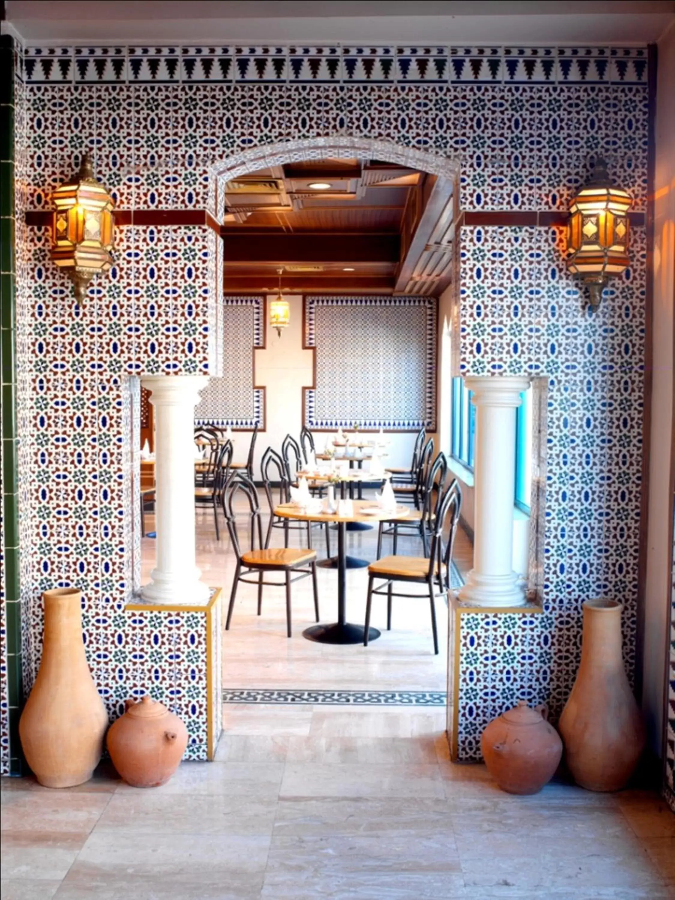 Restaurant/places to eat in Toledo Amman Hotel Restaurant/places to eat in Toledo Amman Hotel