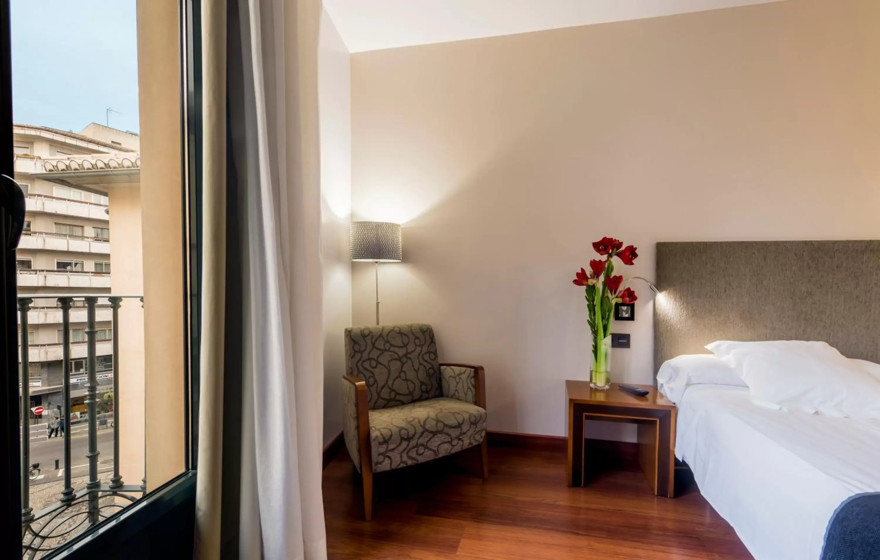 Bedroom in Monjas del Carmen Hotel