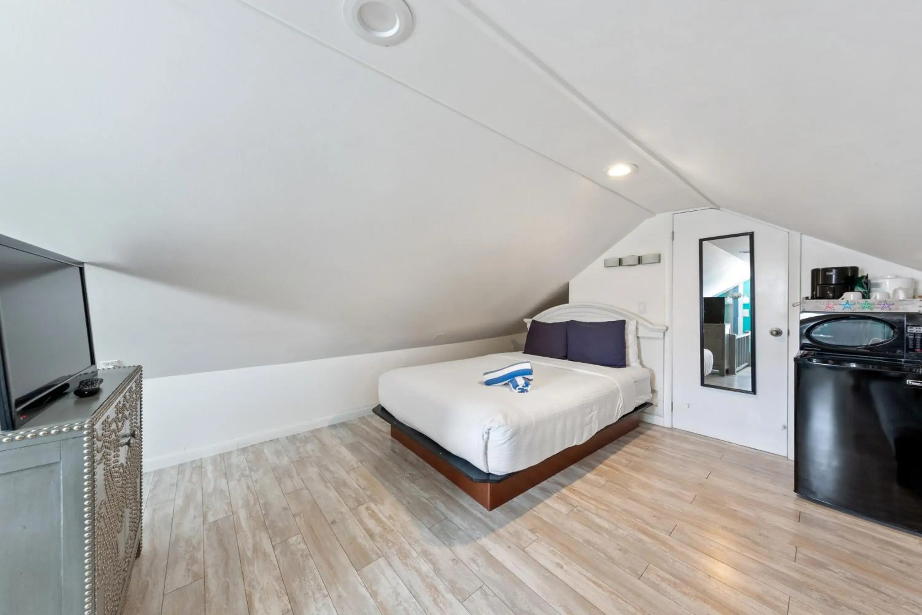 Bedroom, Bed in Wicker Guesthouse