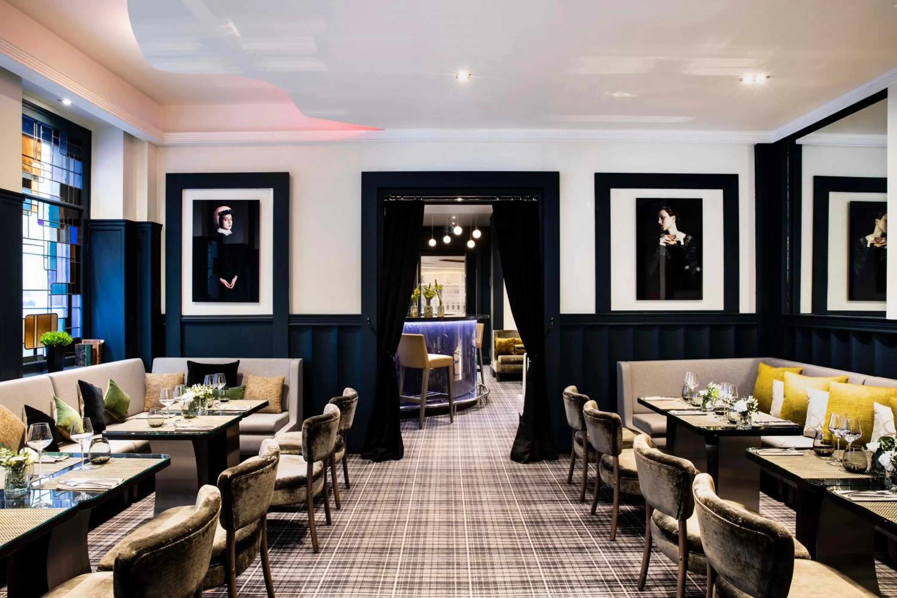 Lounge or bar in Edouard 7 Paris Opéra