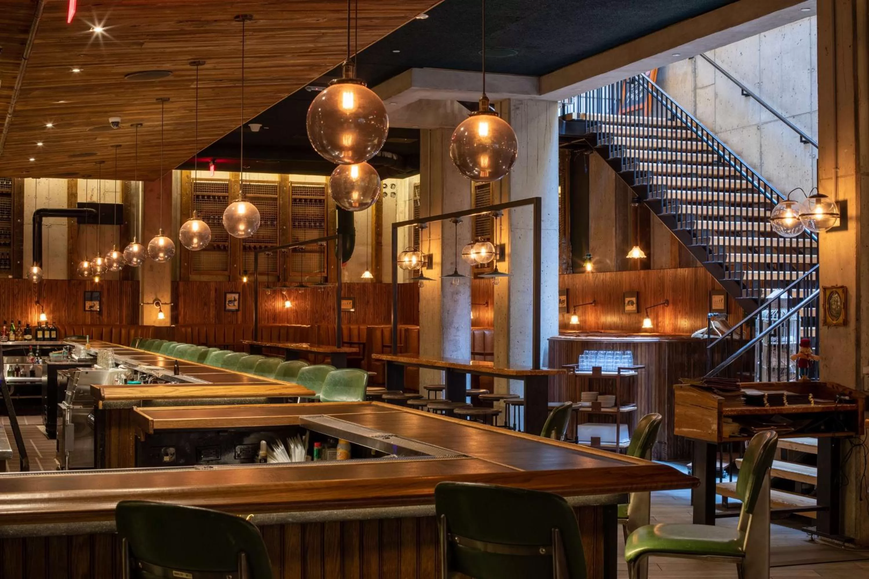 Lounge or bar in Motto by Hilton Washington DC City Center