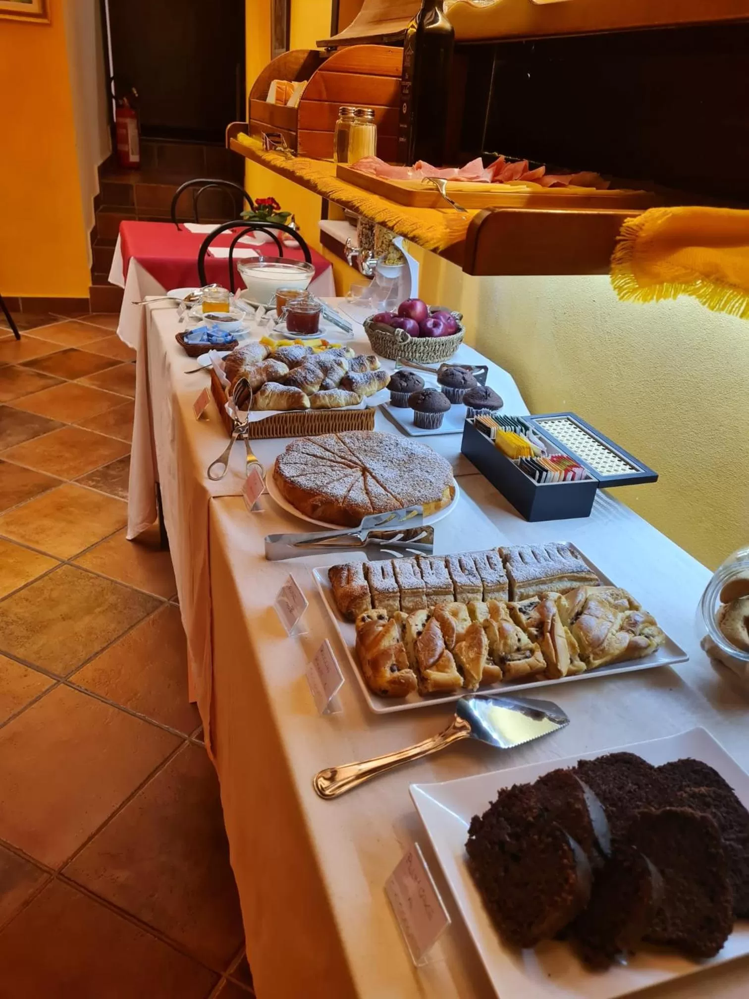 Breakfast in Meublè Evoè