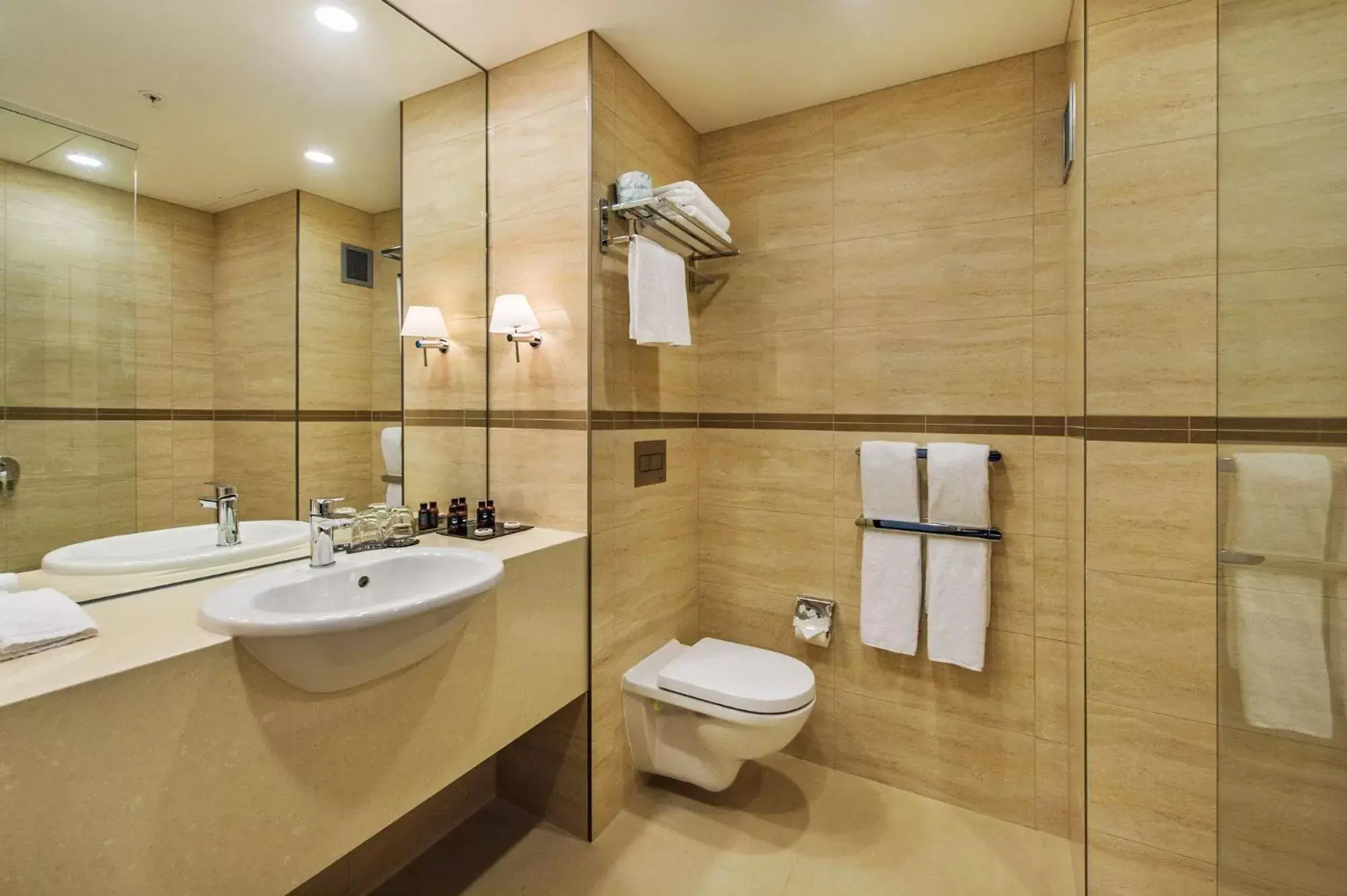 Bathroom in SkyCity Hotel Auckland