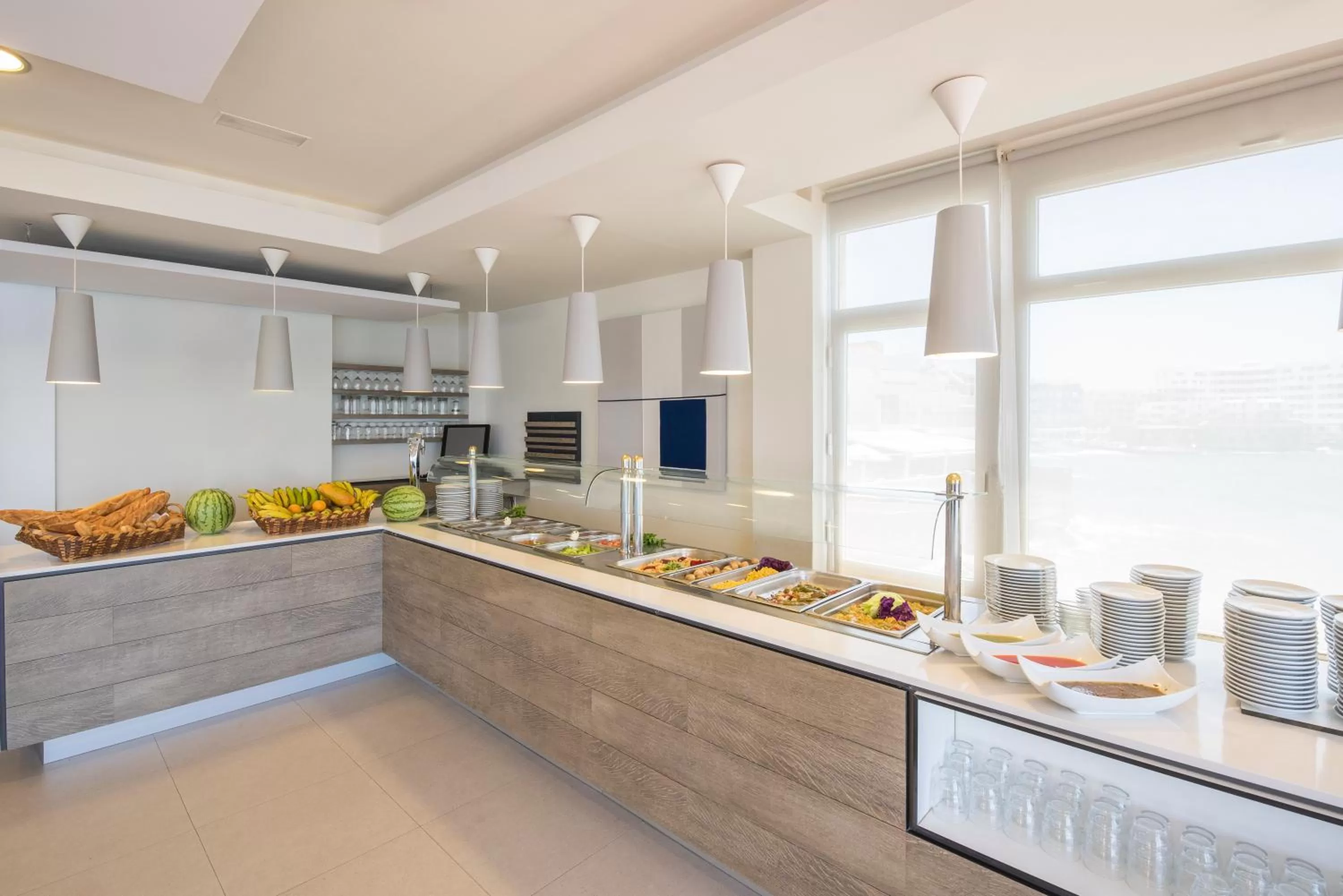 Buffet breakfast in Hotel Médano