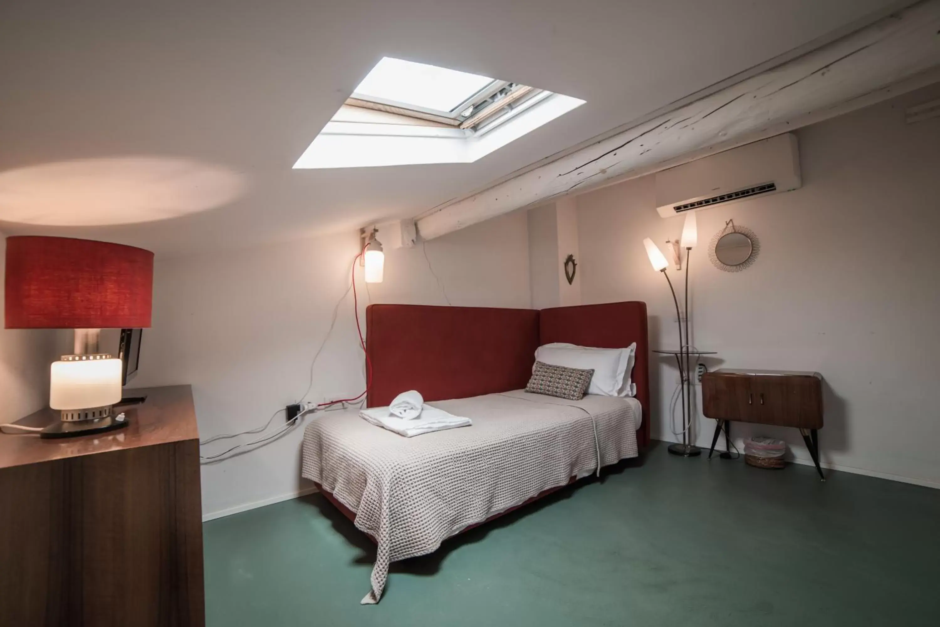 Bedroom, Bed in La Fonderia Firenze