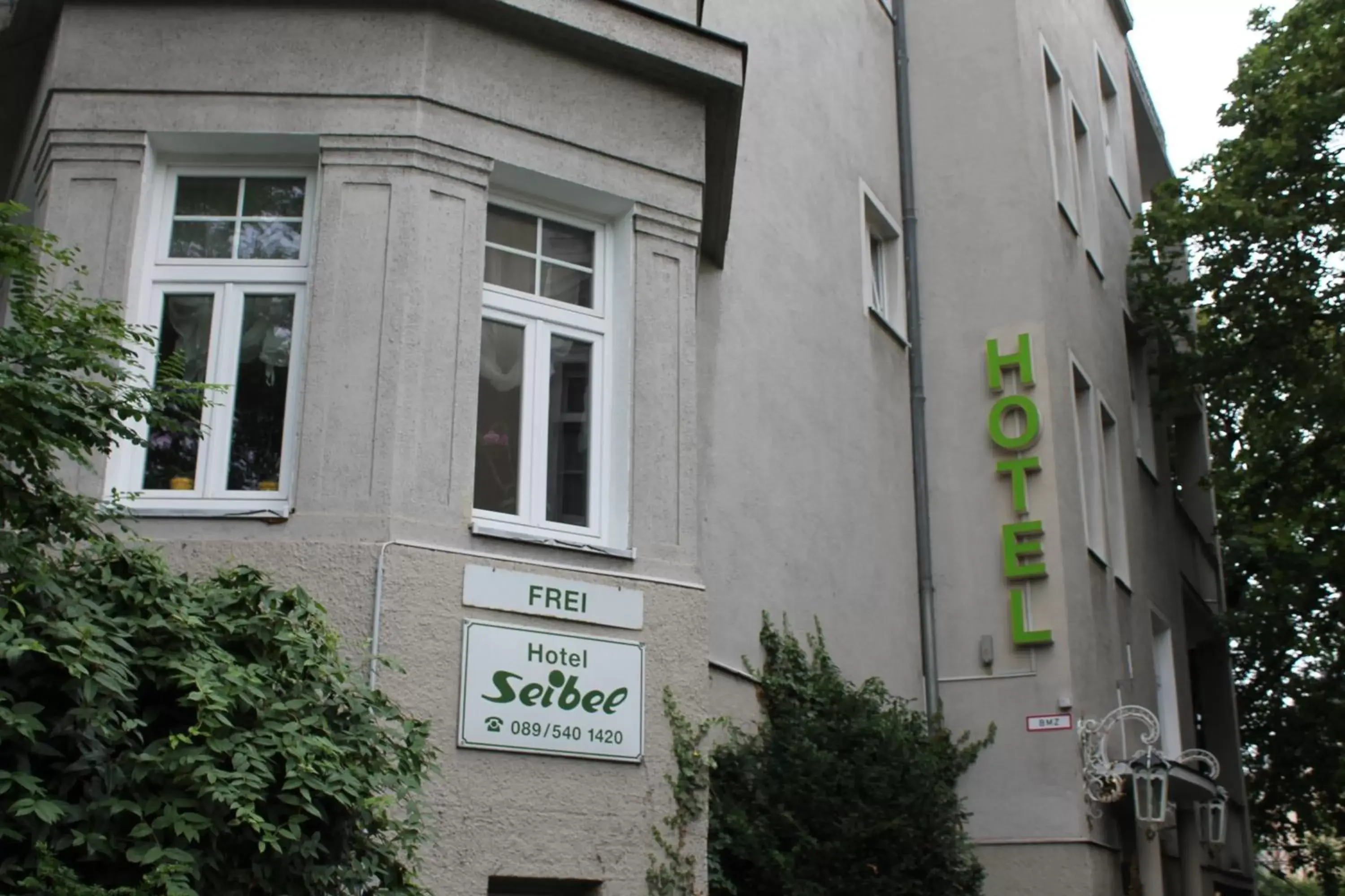 Facade/entrance, Property Building in Hotel Seibel