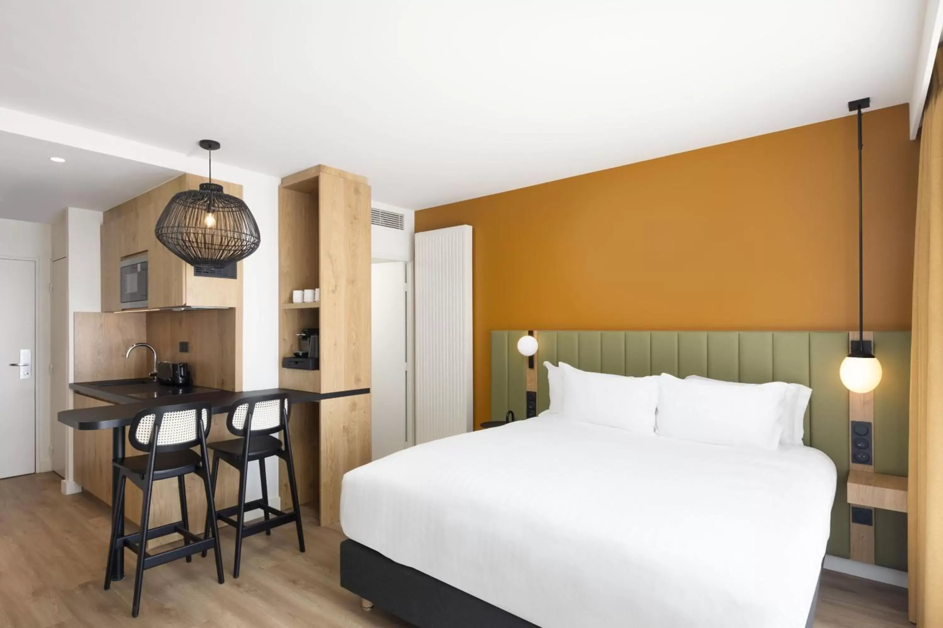 Photo of the whole room, Bed in Residence Inn by Marriott Paris Didot Montparnasse