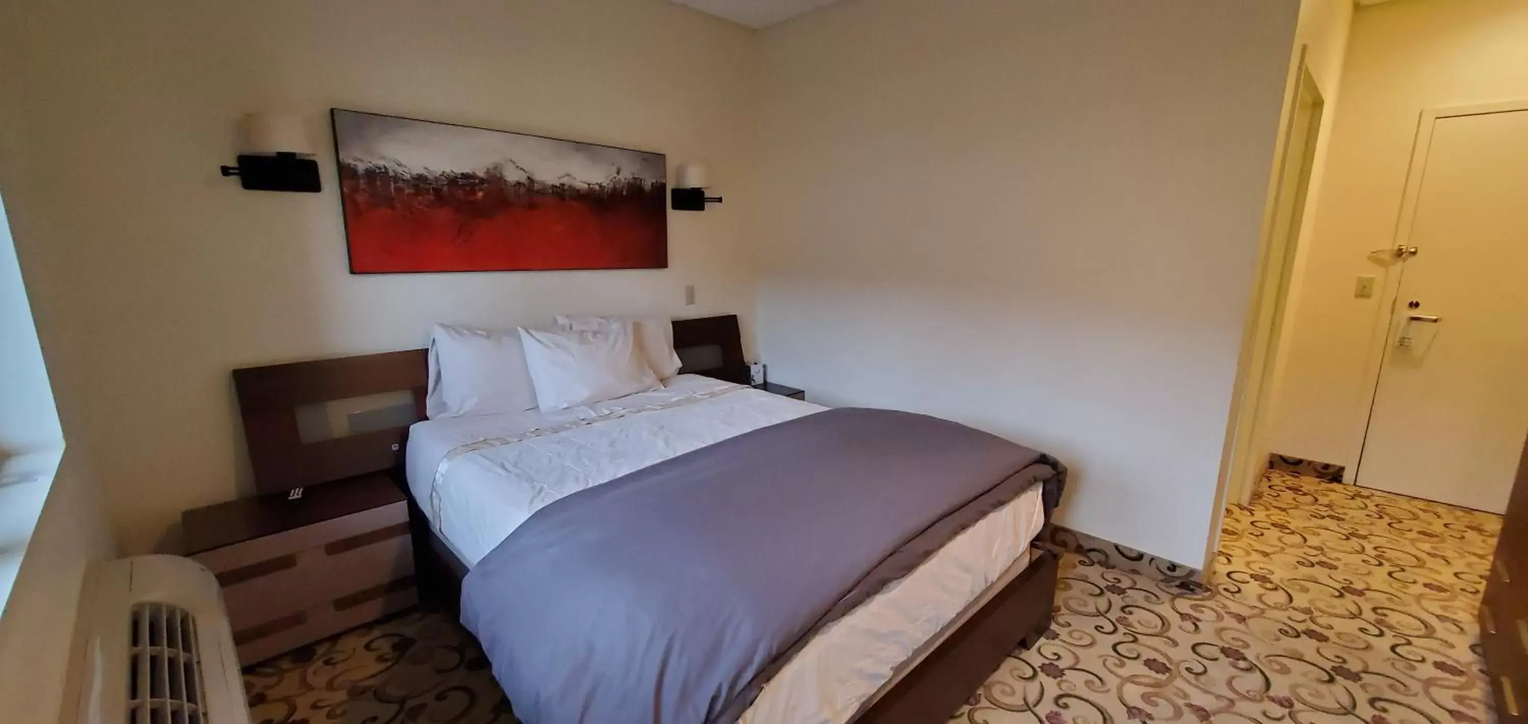 Bedroom, Bed in Lowell Inn