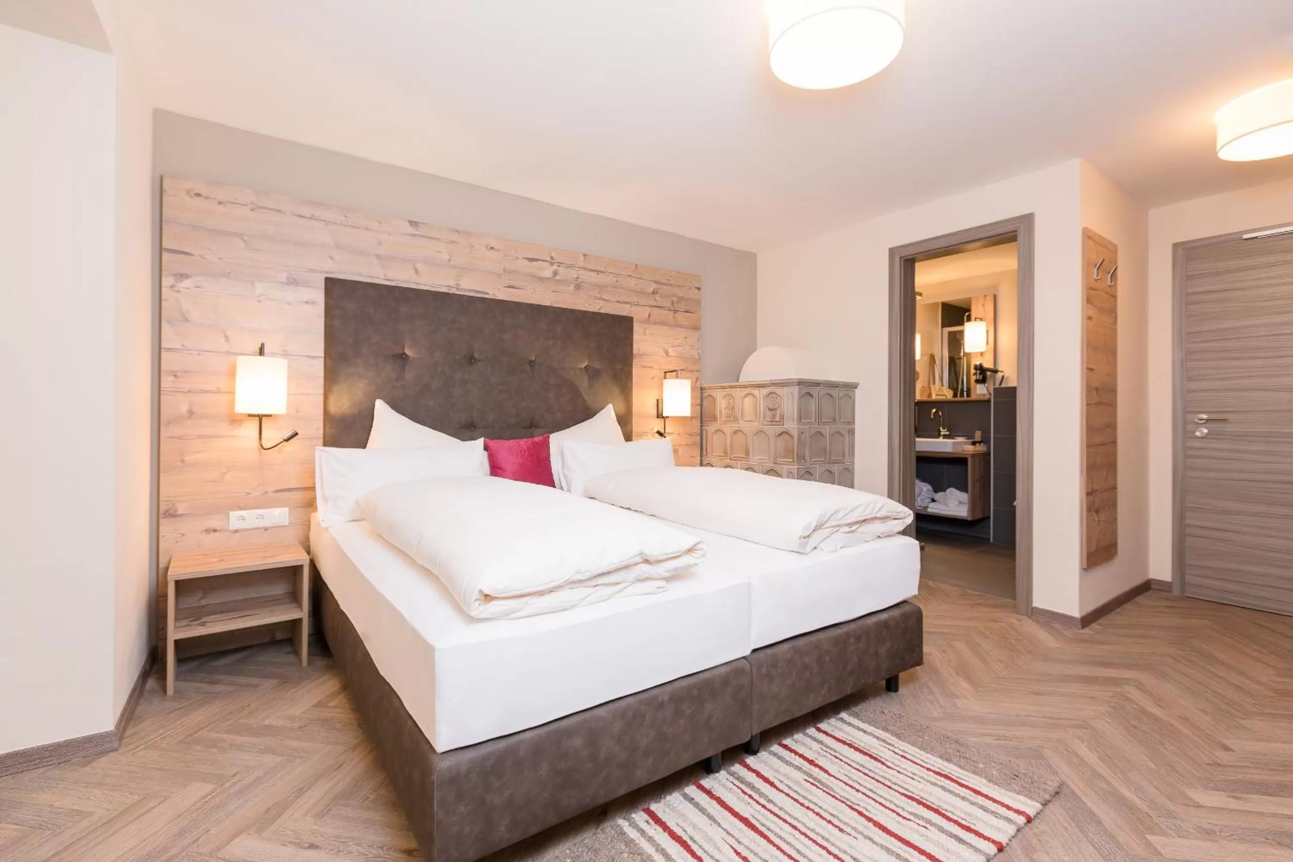 Bed in Alpenhotel Tirolerhof