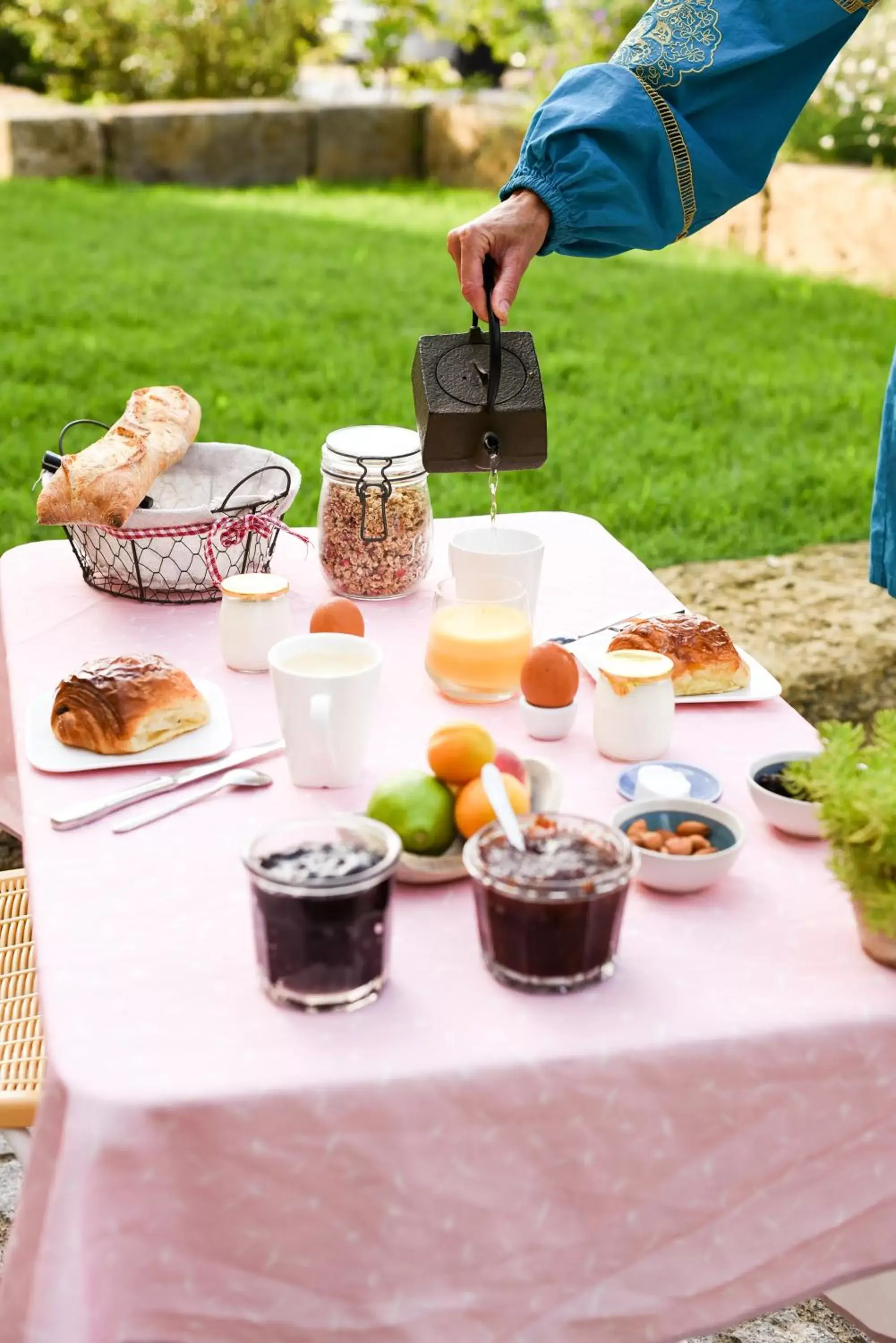 Breakfast in La Bergerie de l'etang