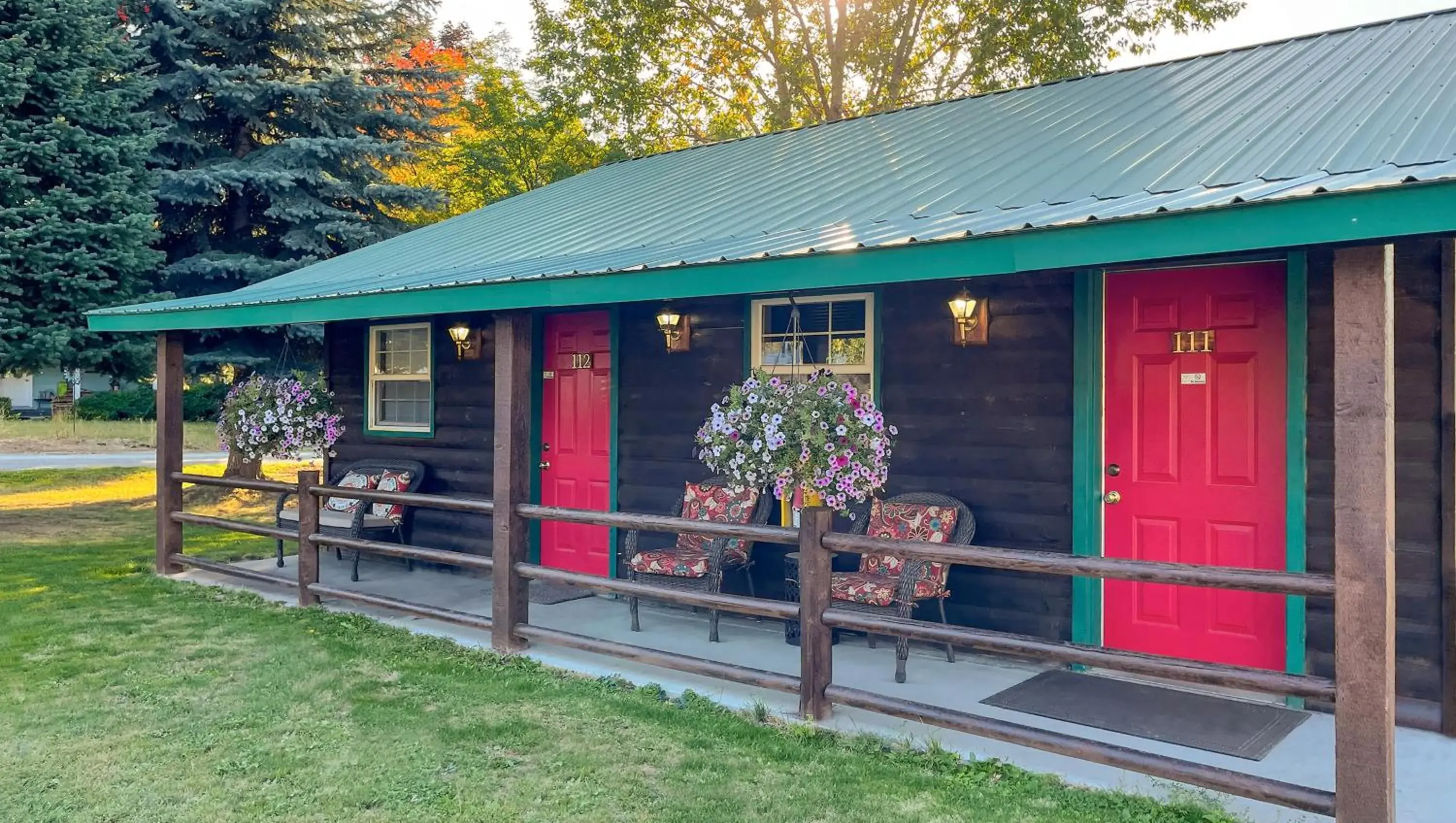 Property Building in Dodge Peak Lodge