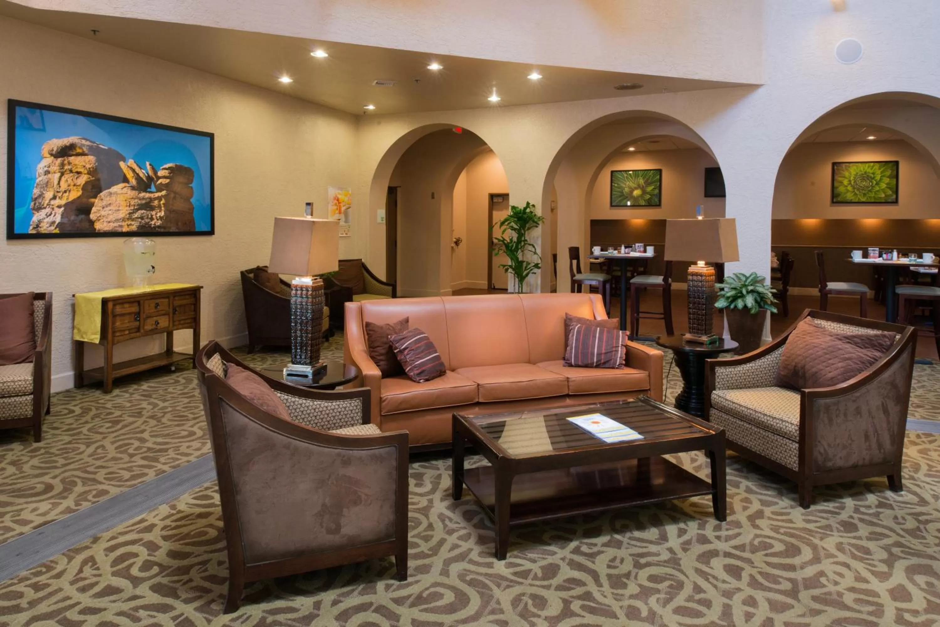 Lobby or reception in GreenTree Hotel Phoenix West