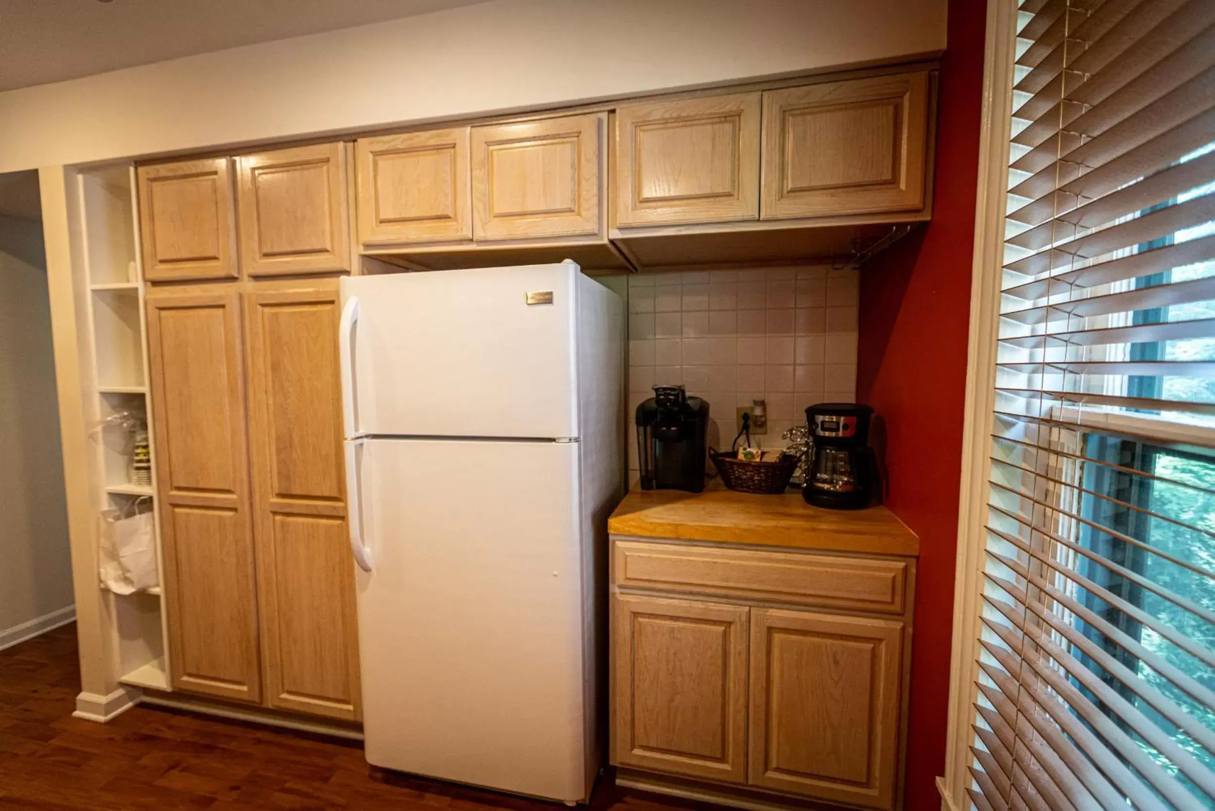 Kitchen or kitchenette, Kitchen/Kitchenette in Washington Street Quarters