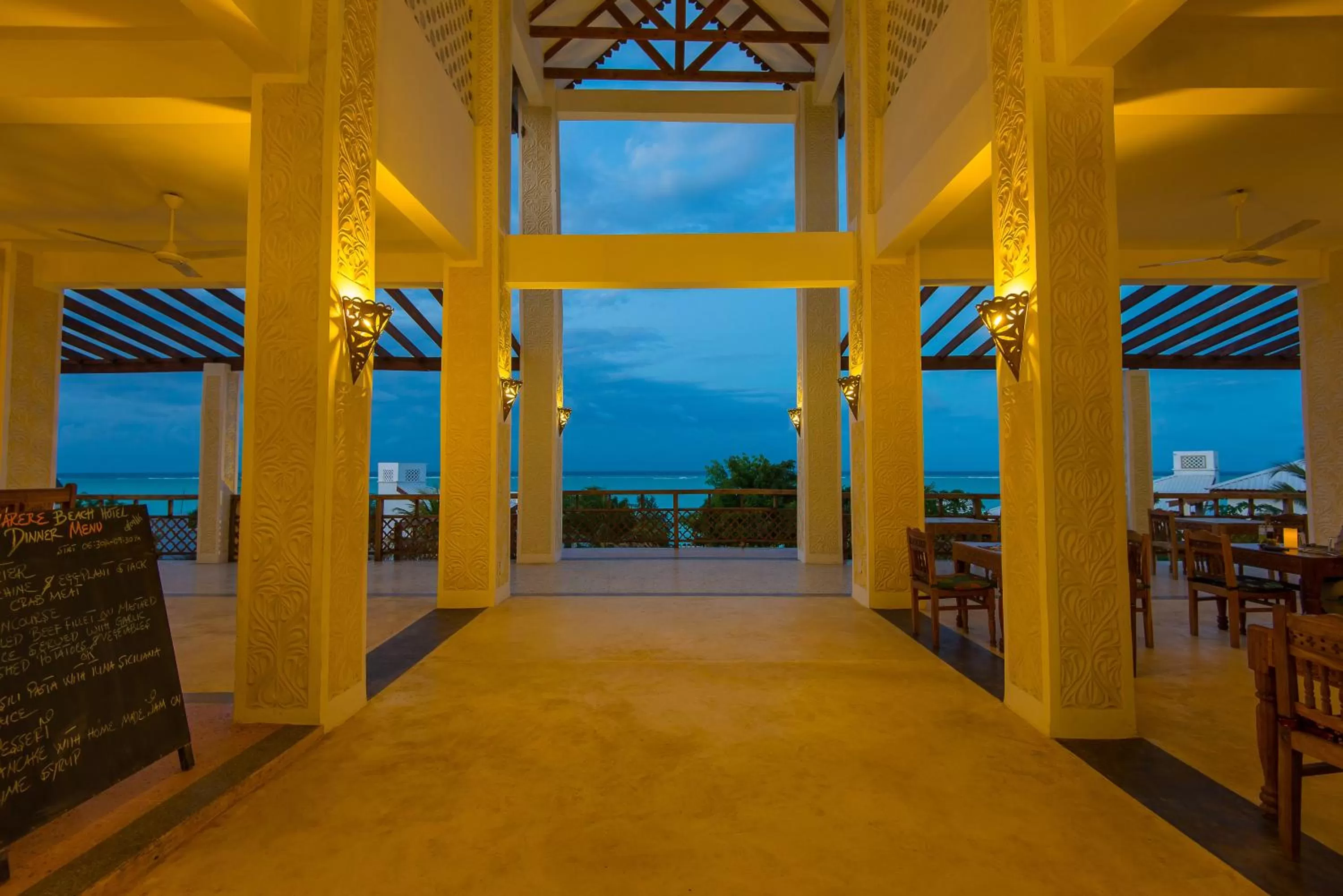 Restaurant/places to eat in Warere Beach