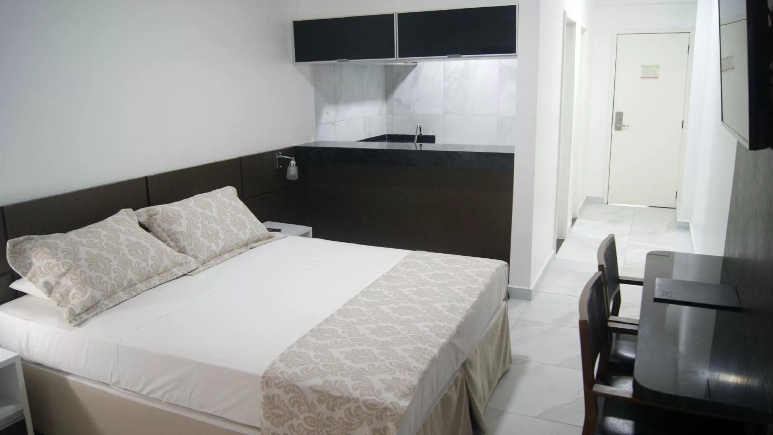 Bedroom, Bed in Littoral Tambaú Flat