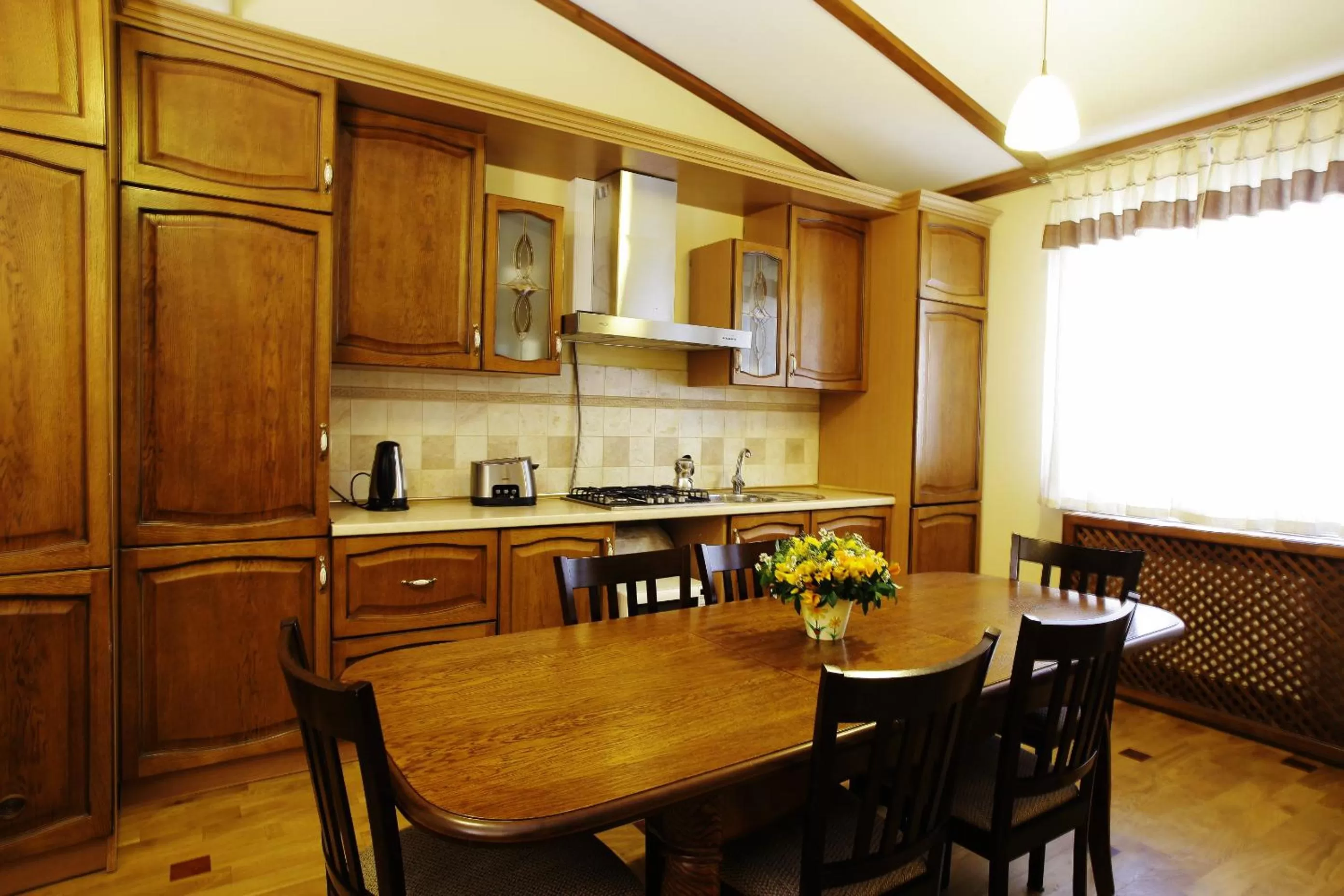 Mini-Hotel Under The Roof