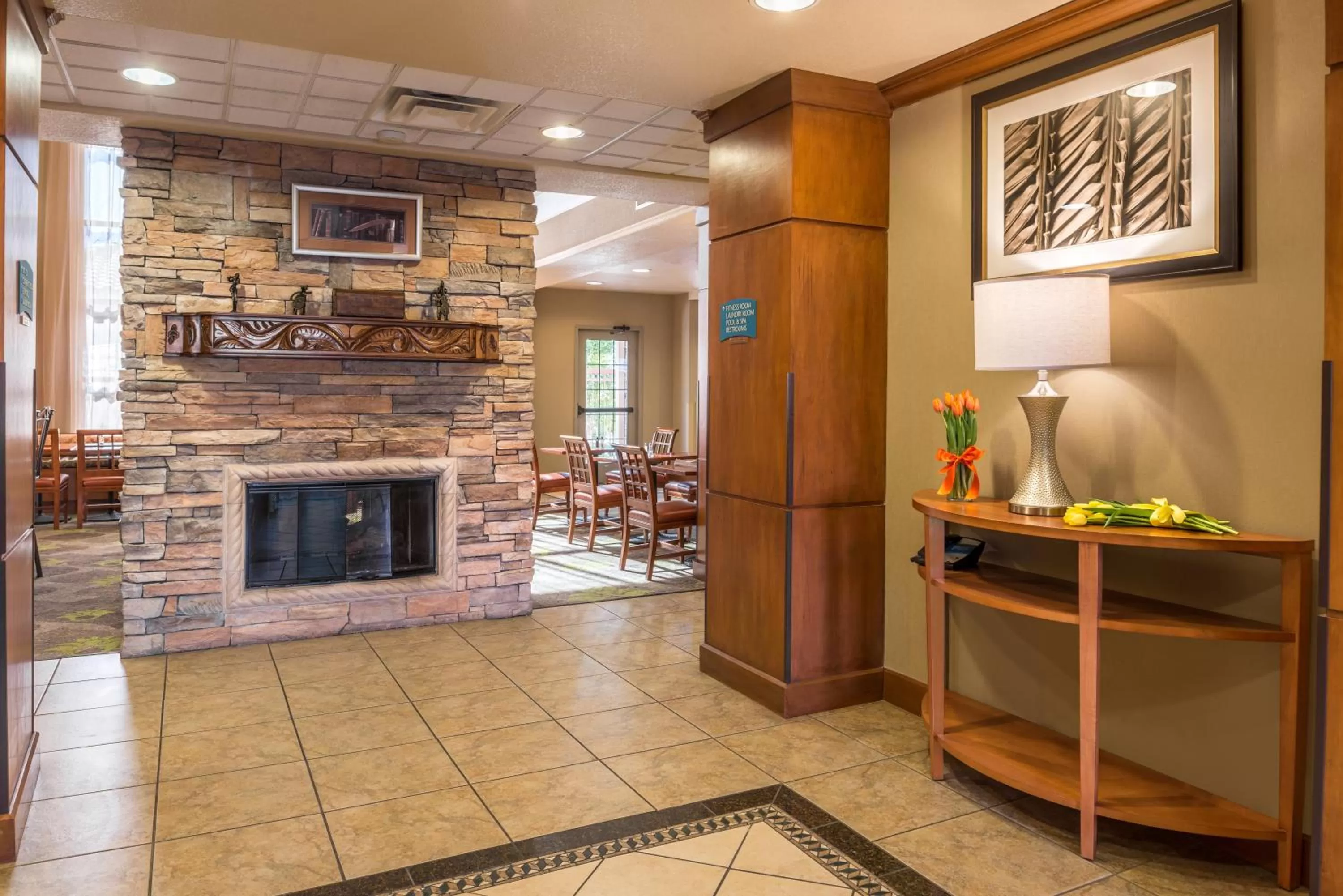 Property building in Staybridge Suites Las Cruces by IHG