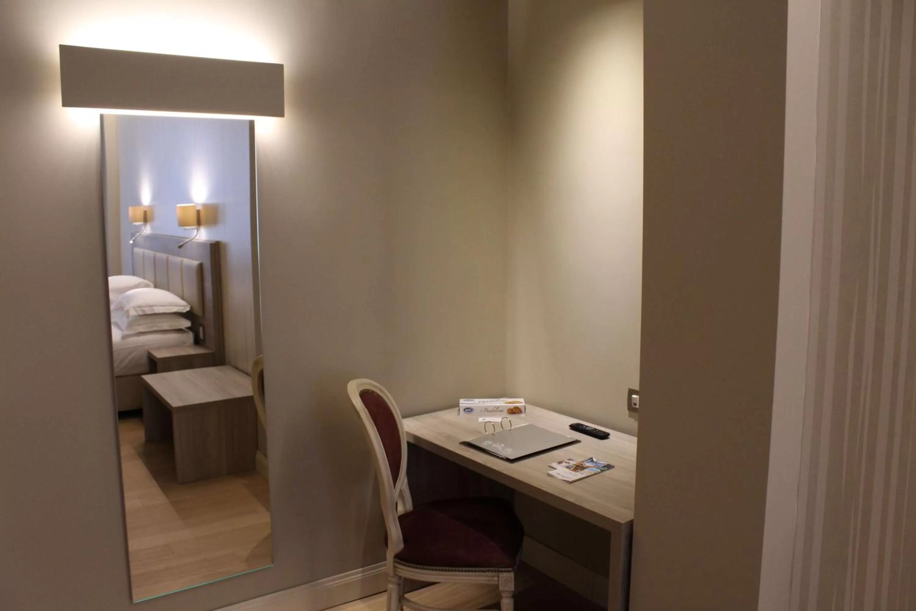 Photo of the whole room, Bed in Best Western Hotel Moderno Verdi