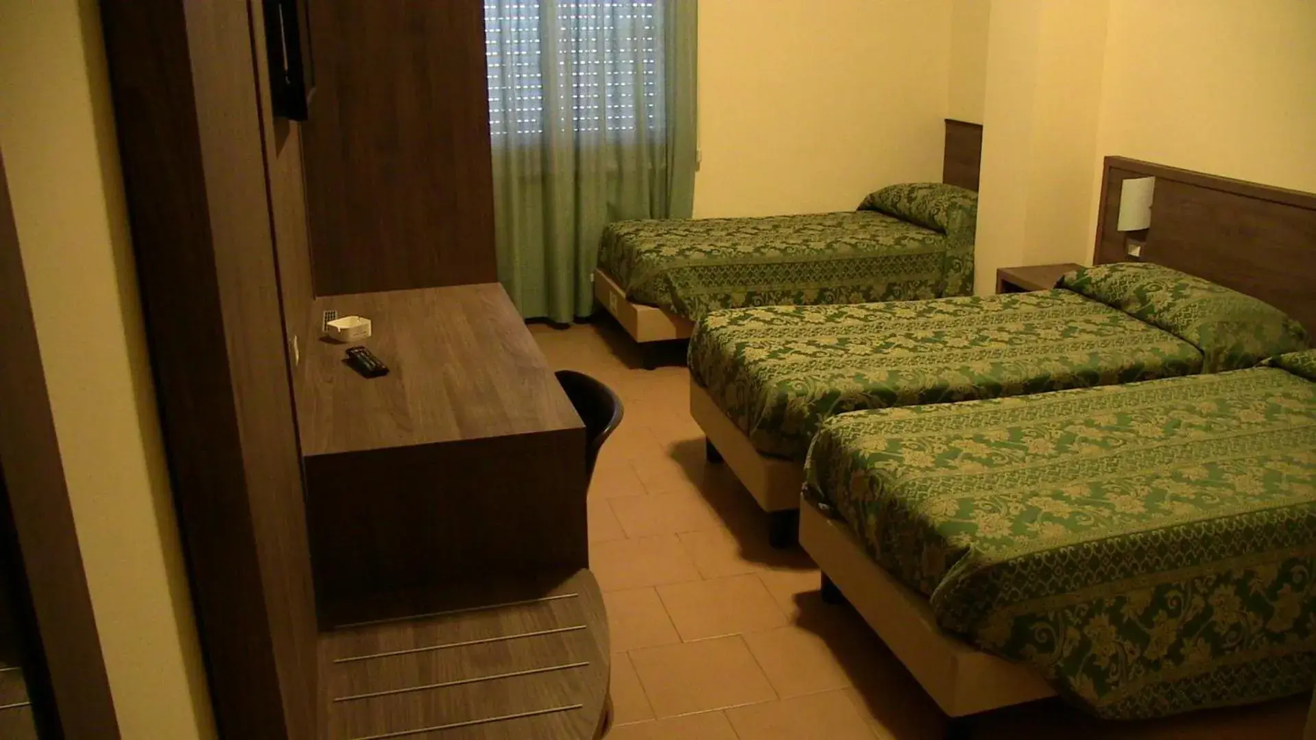 Photo of the whole room, Bed in Hotel Due Pini