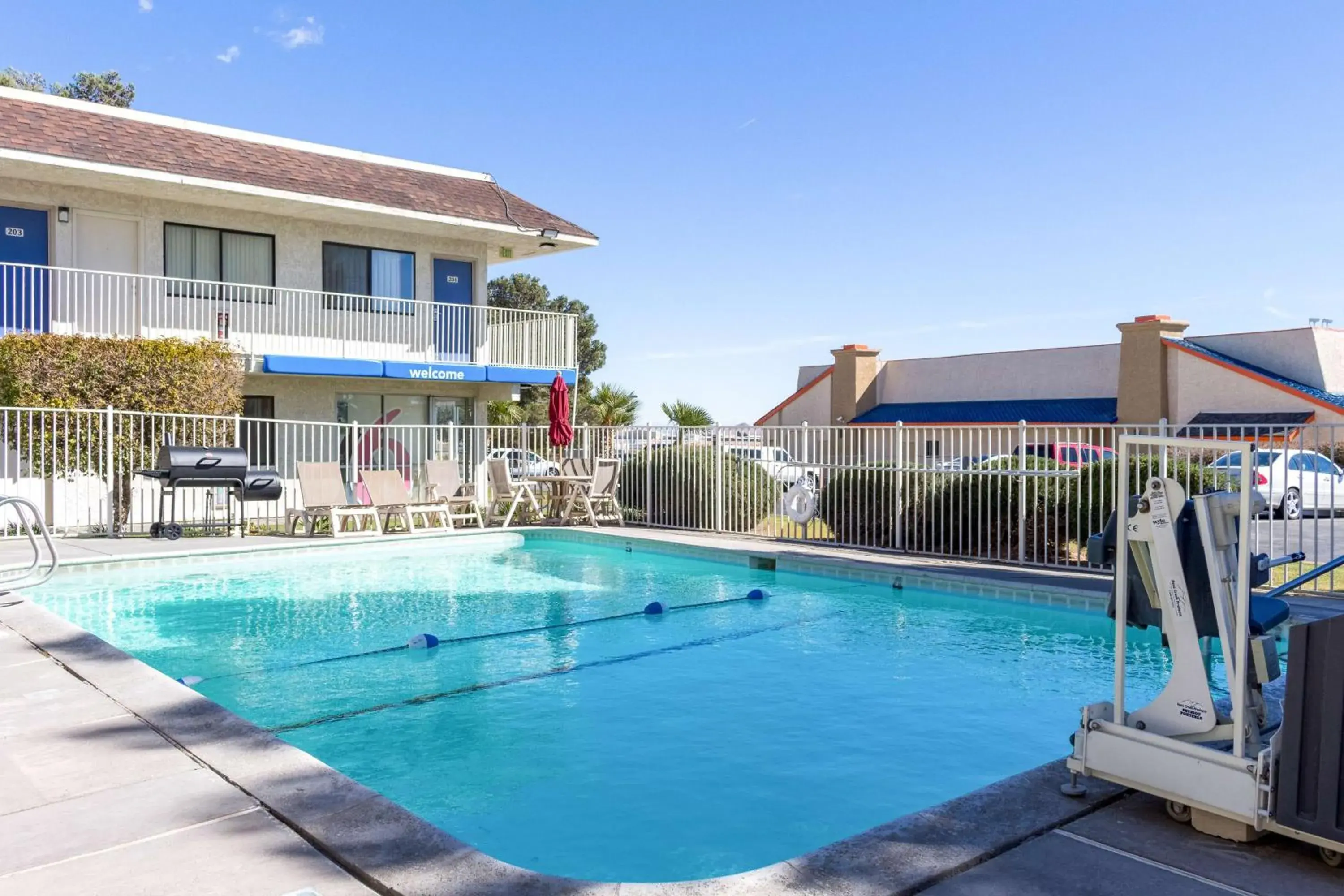 On site, Swimming Pool in Motel 6 Mojave, CA