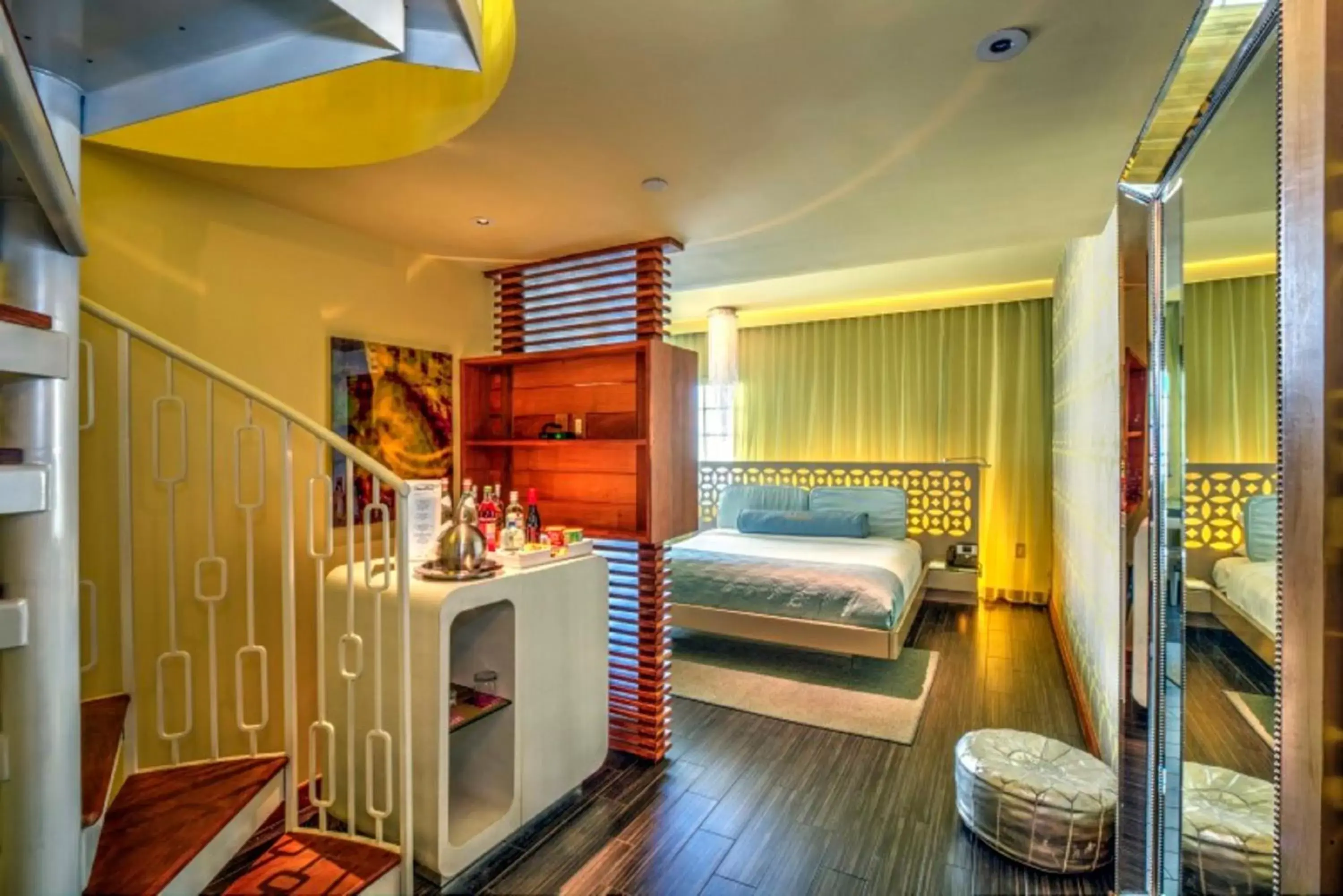 Bed, Room Photo in Dream South Beach, Part Of Hyatt