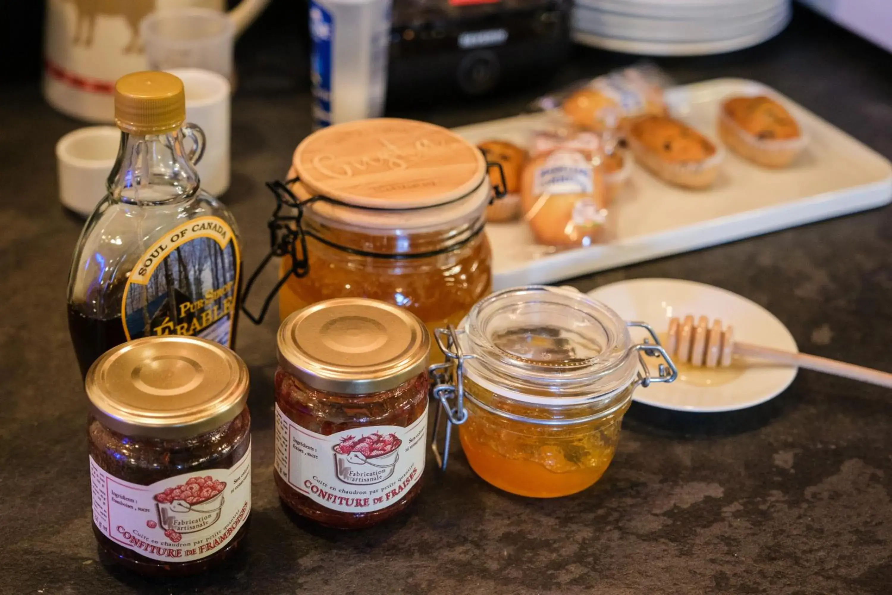 Breakfast in Cit'Hotel Le Montreal Breakfast in Cit'Hotel Le Montreal