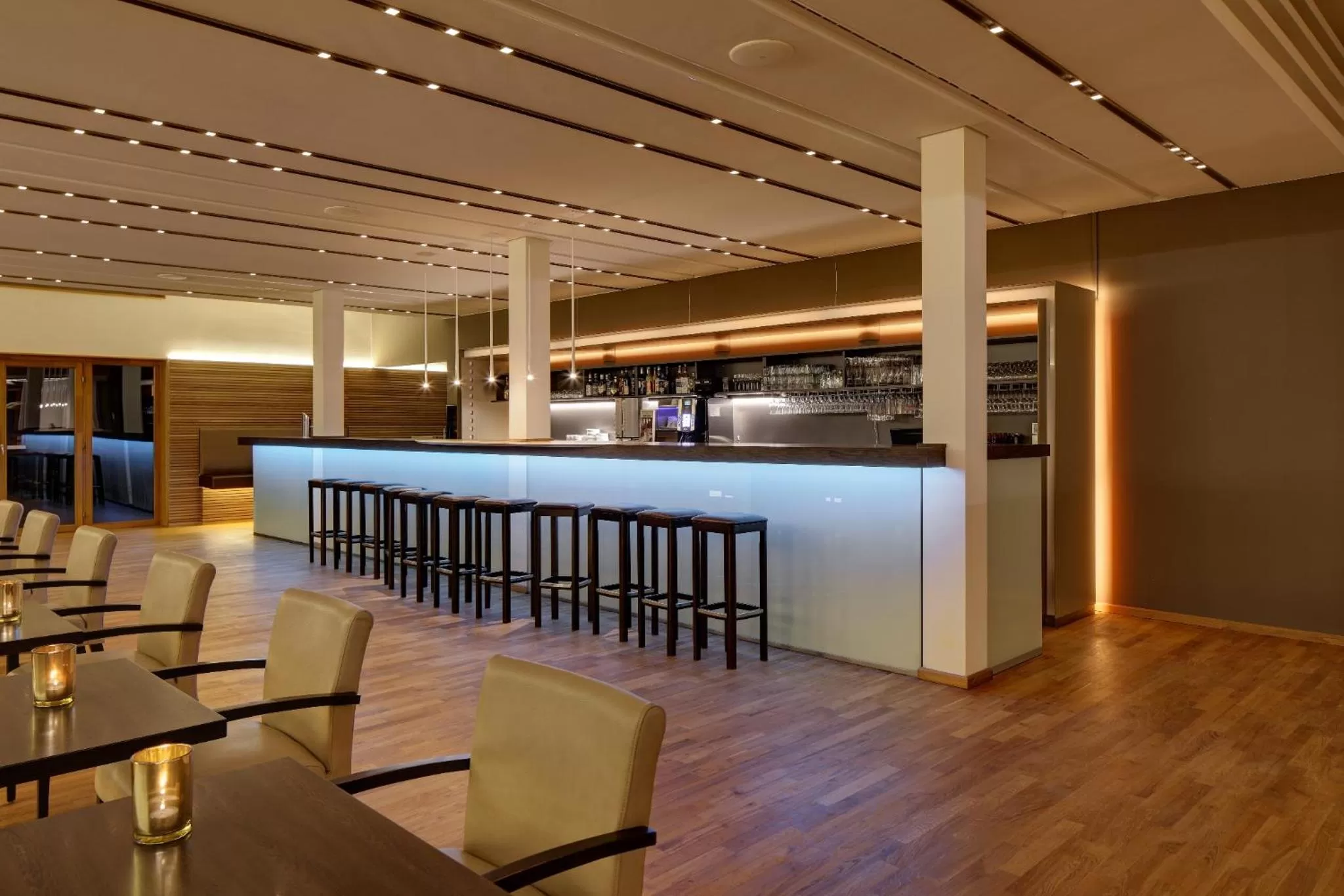 Lounge or bar in Ostseehotel Dierhagen