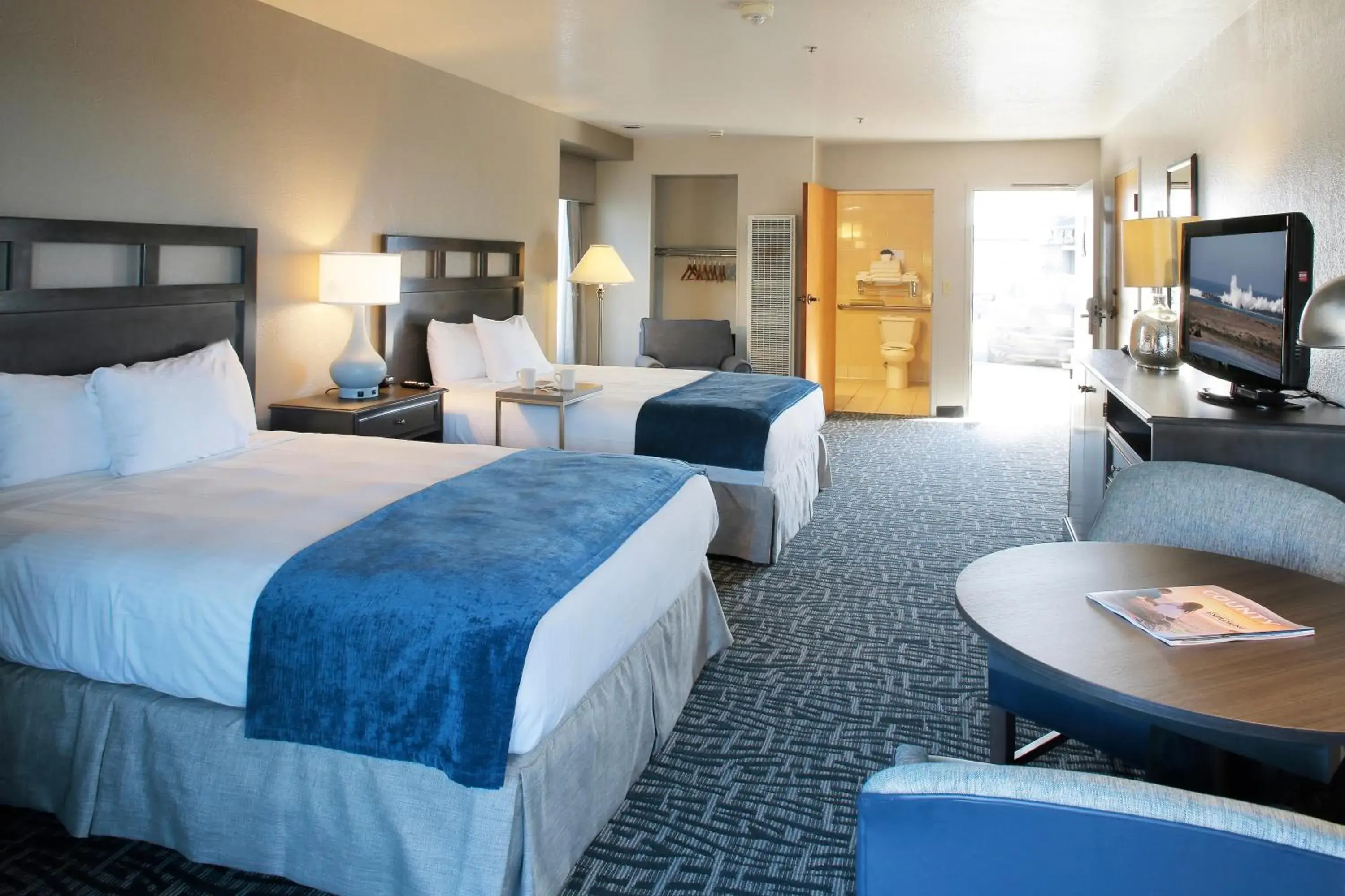 Bedroom, Bed in Blue Sail Inn Bedroom, Bed in Blue Sail Inn