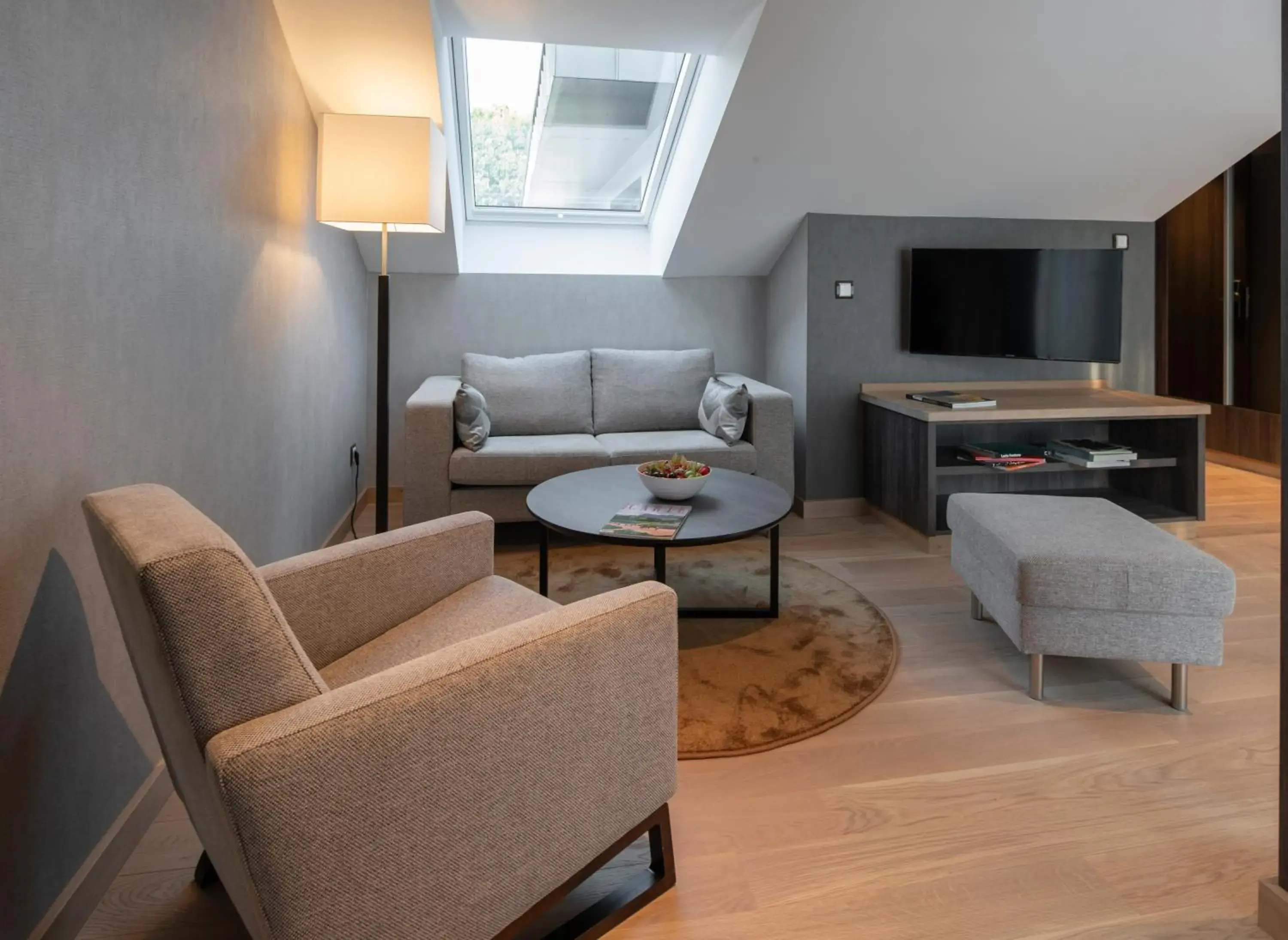 Living room, Seating Area in Essensio Hotel Düsseldorf