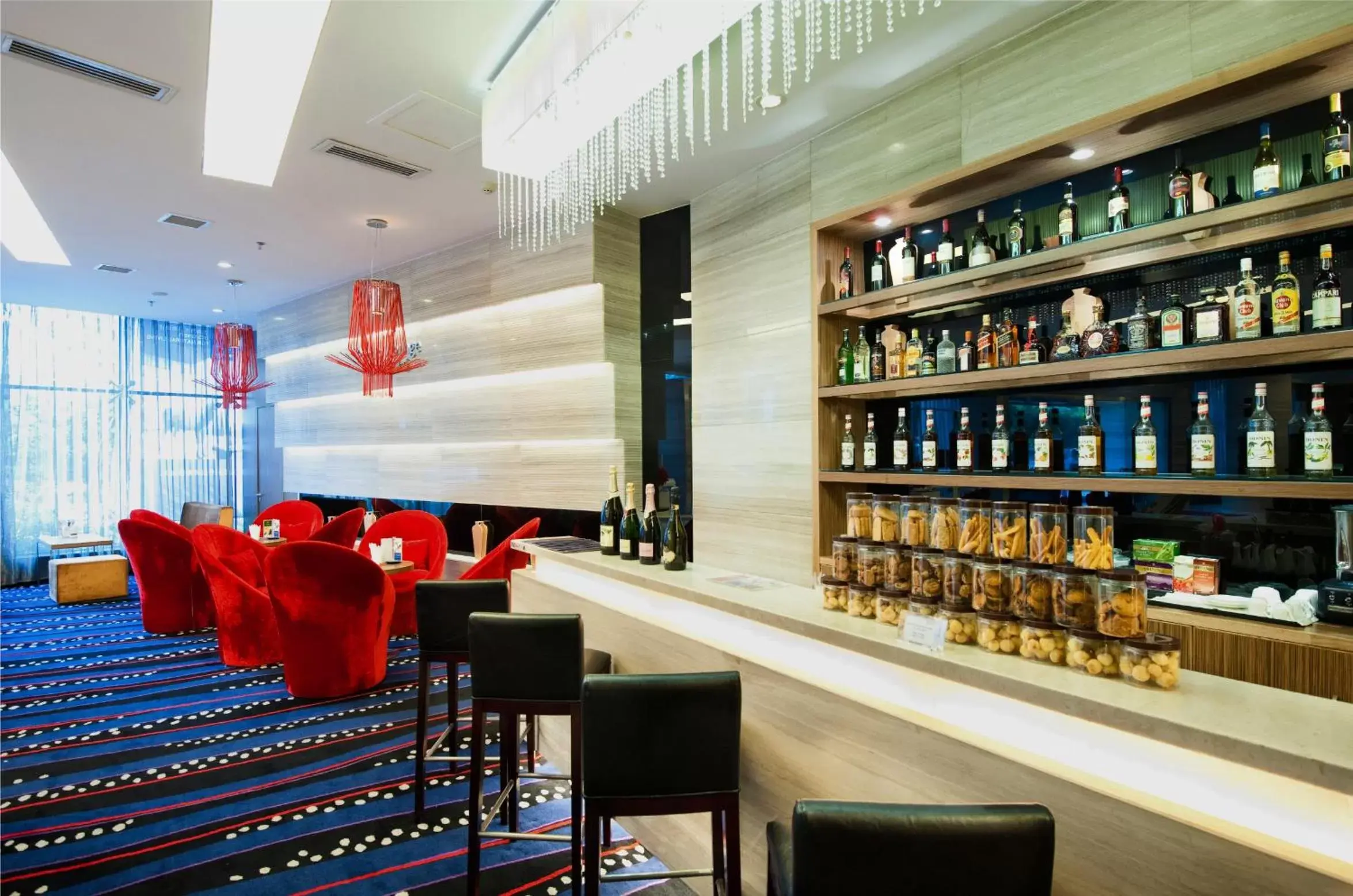 Lounge or bar, Lounge/Bar in Novotel Guiyang Downtown