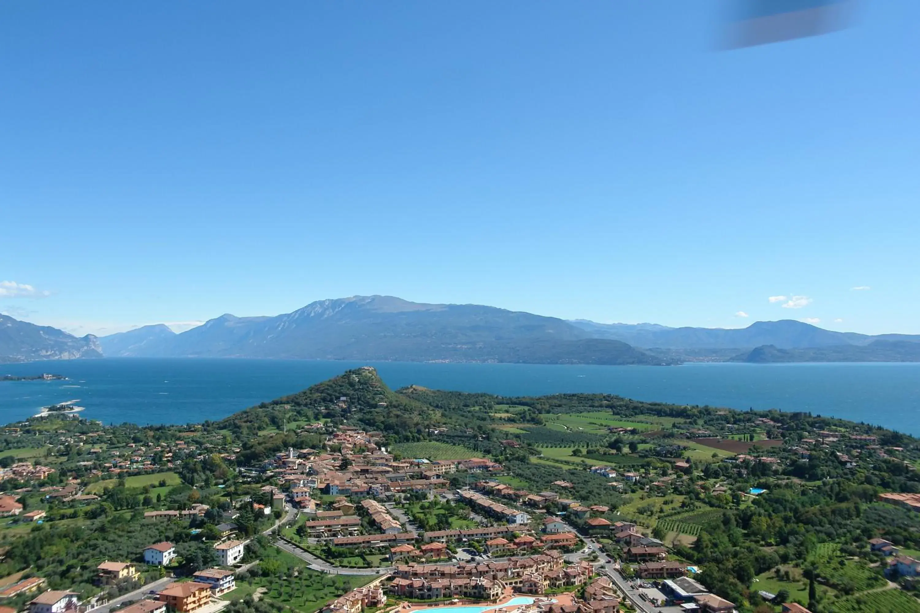 Bird's eye view, Bird's-eye View in Hotel Splendid Sole