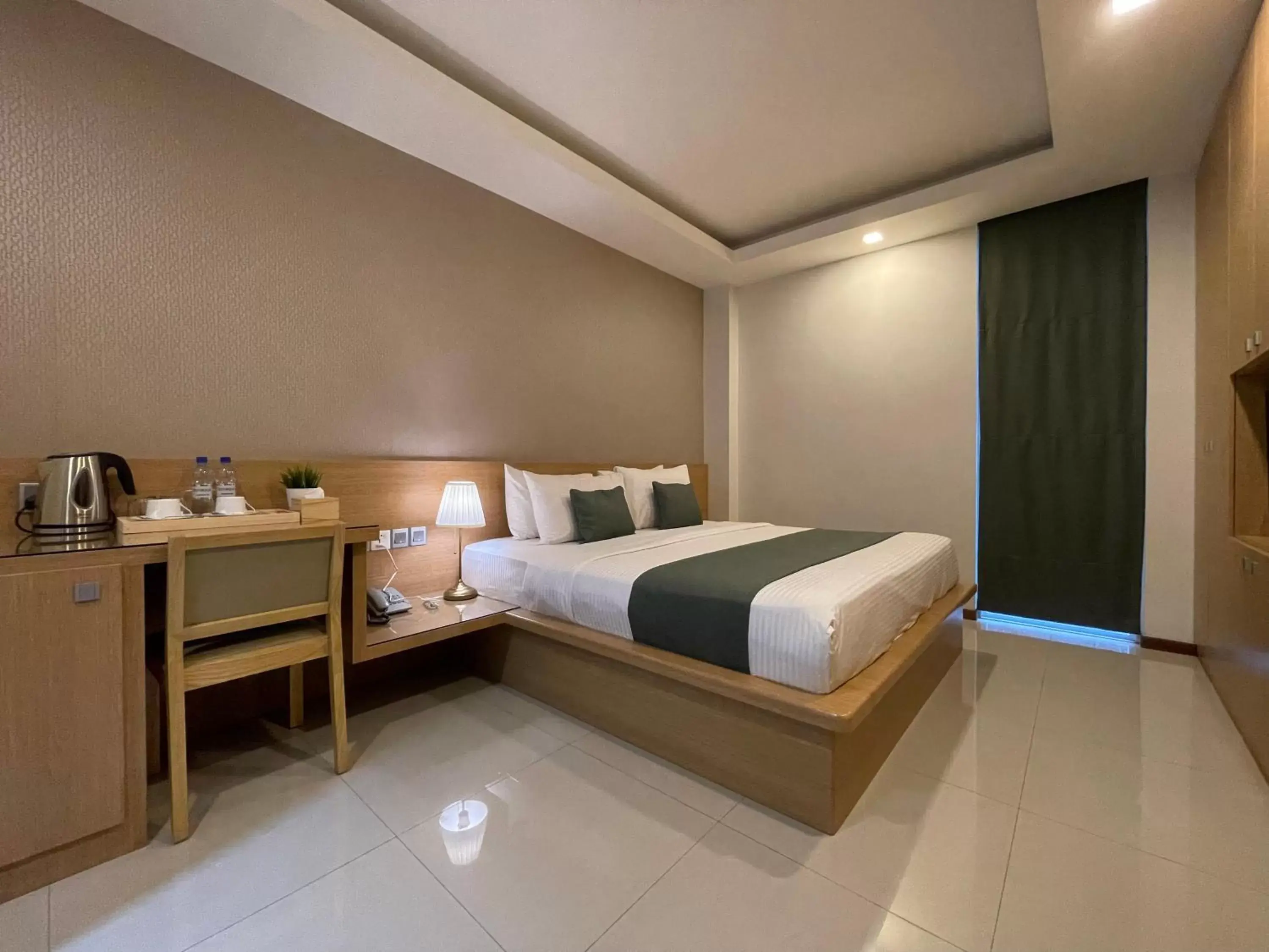 Bed in Huvan Beach Hotel at Hulhumale