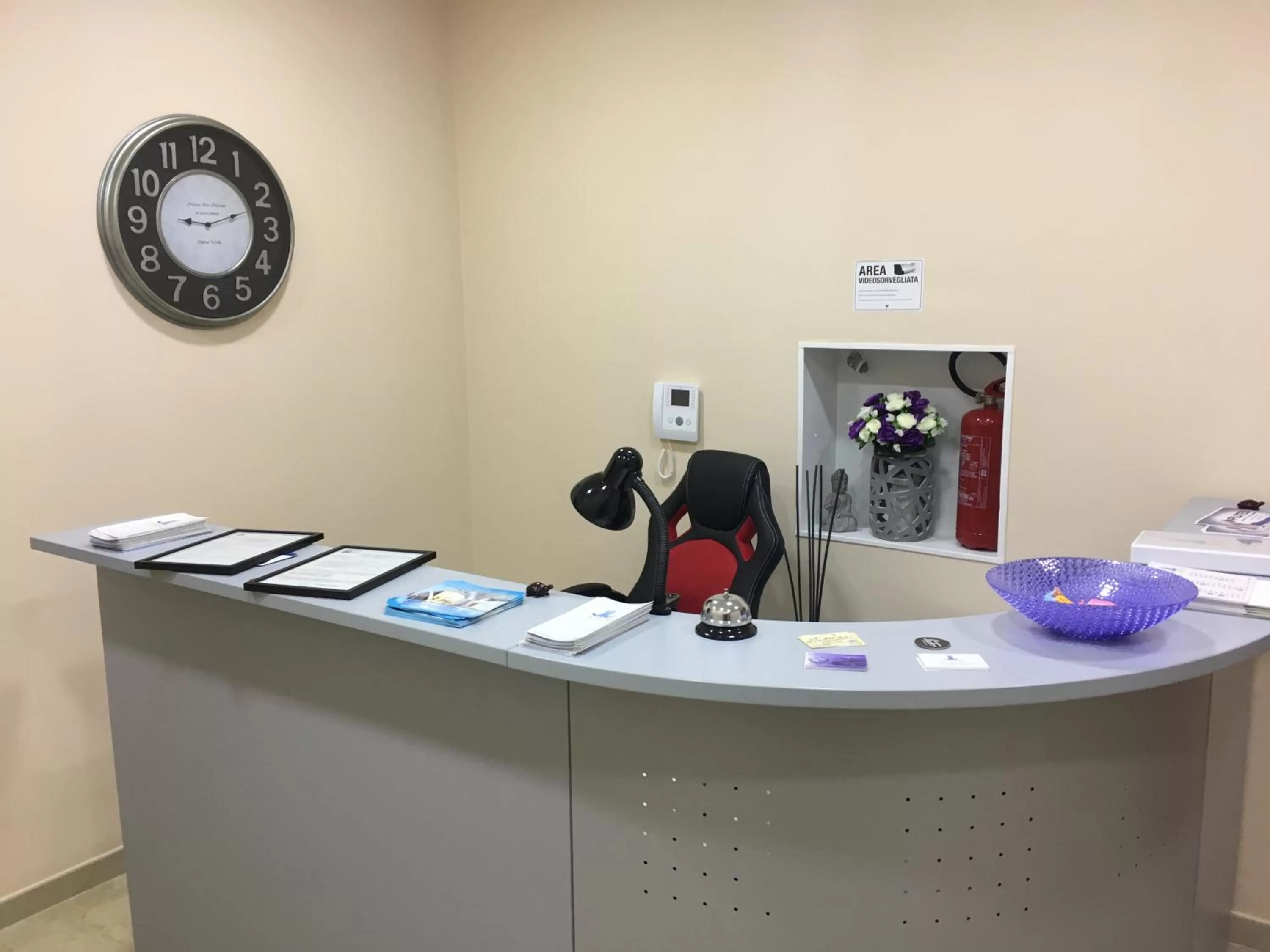 Lobby or reception in Cairoli Exclusive Rooms & Suite