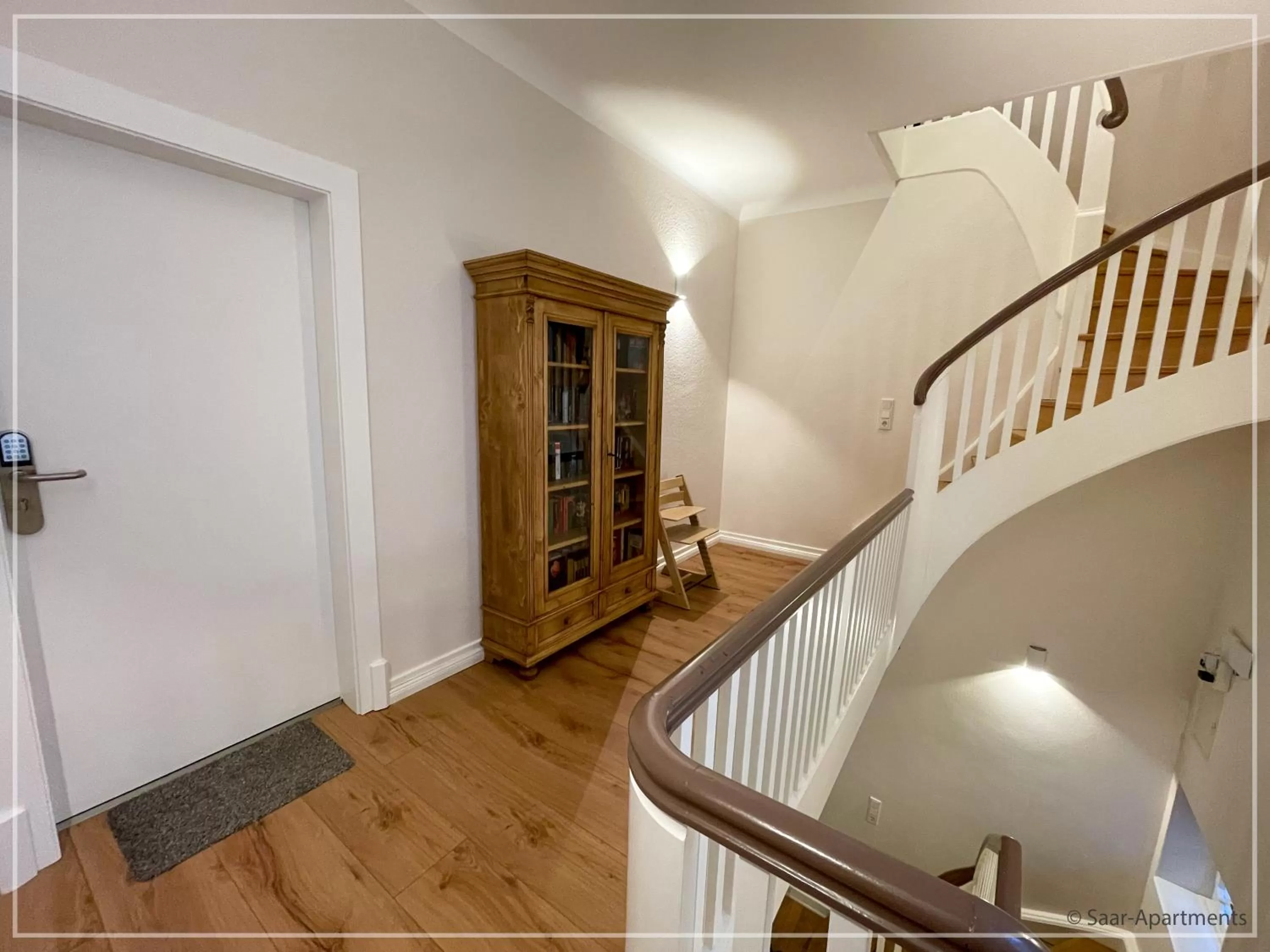 Library in Saar-Apartments