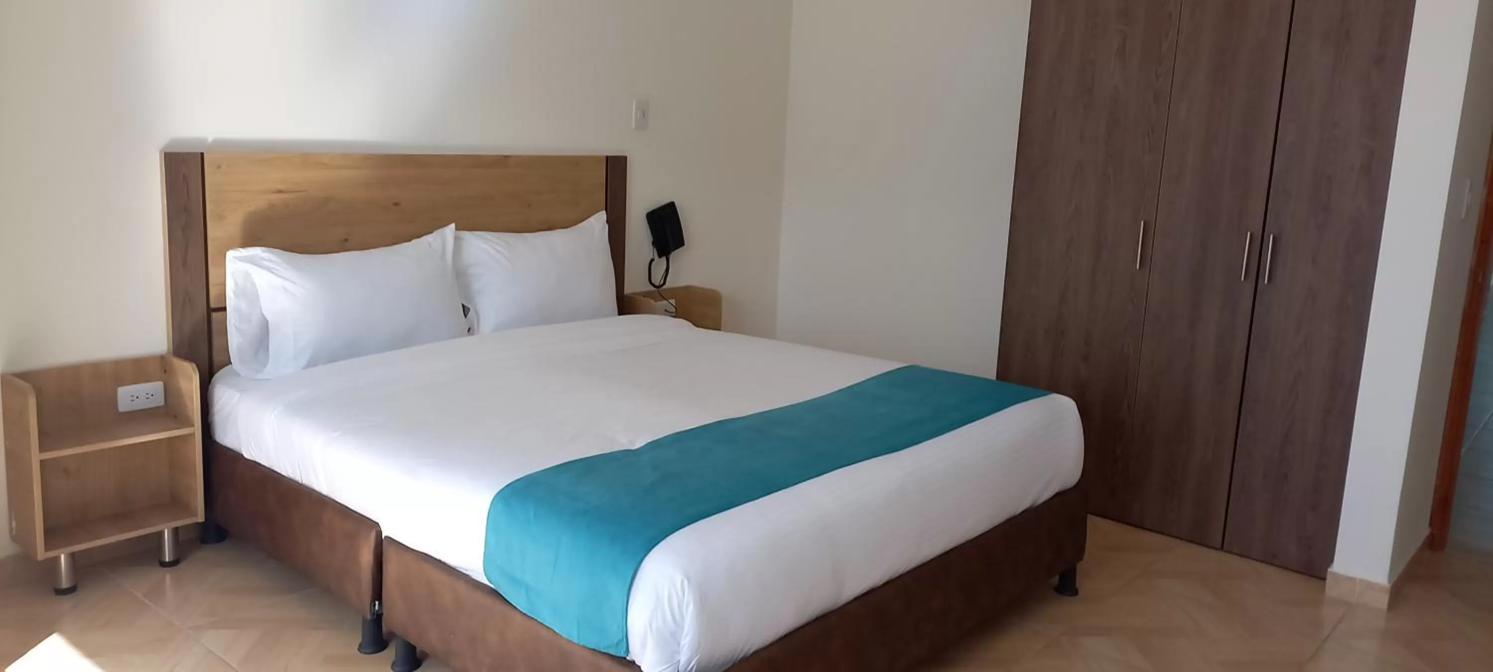 Bed in Hotel Royal Cid Bogota