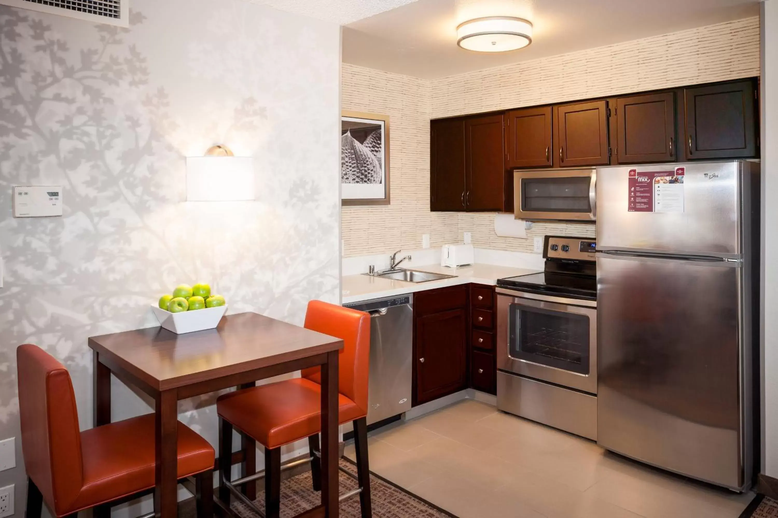 Kitchen or kitchenette, Kitchen/Kitchenette in Residence Inn by Marriott Las Vegas Henderson/Green Valley