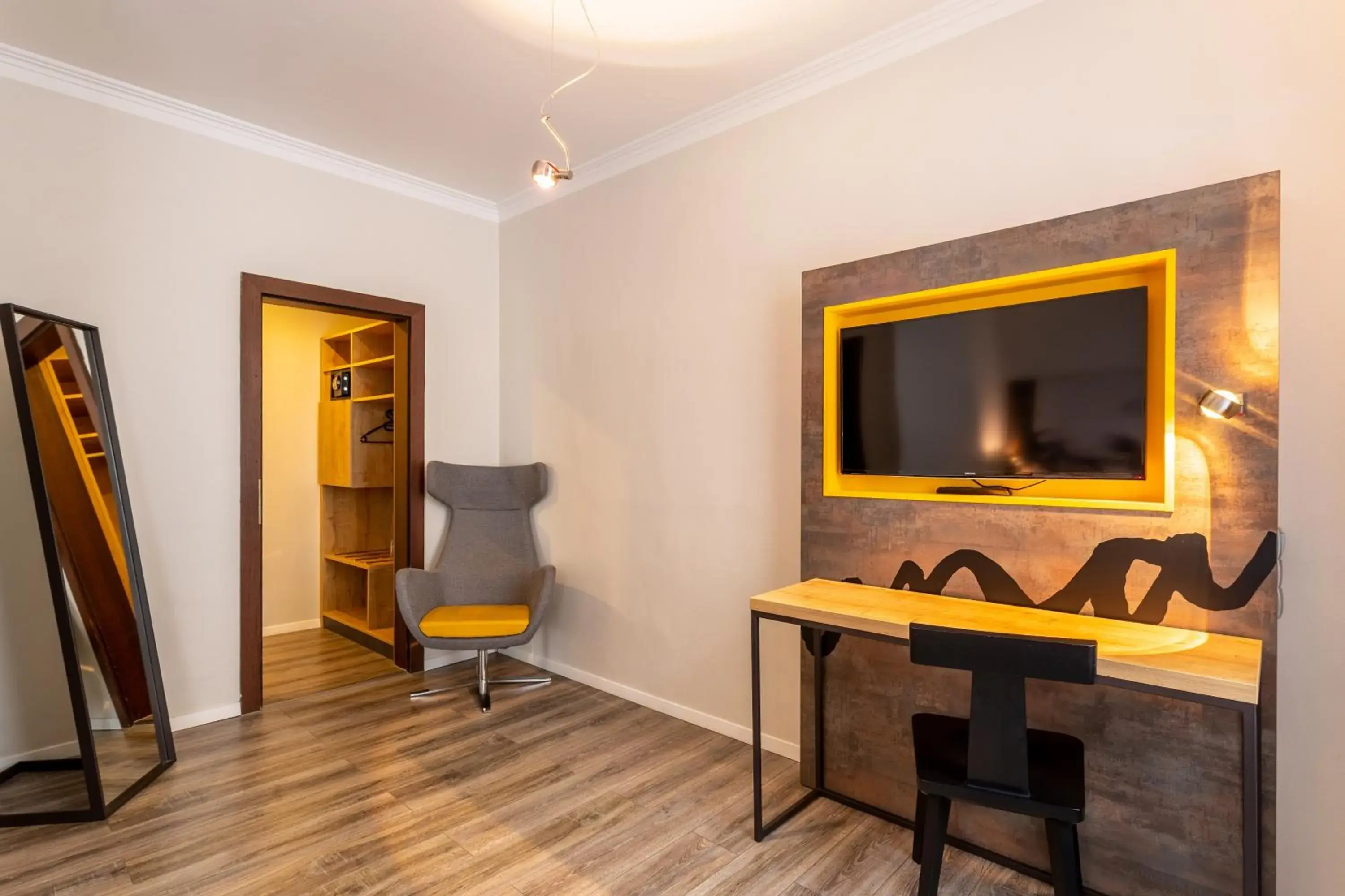 hair dresser, Seating Area in Hotel Westbahn