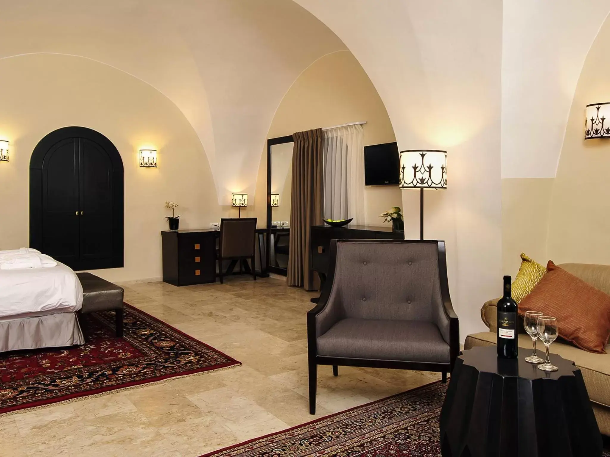Suite - single occupancy in The Sephardic House Hotel in The Jewish Quarter