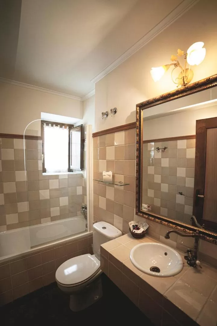 Bathroom in Posada Cicero