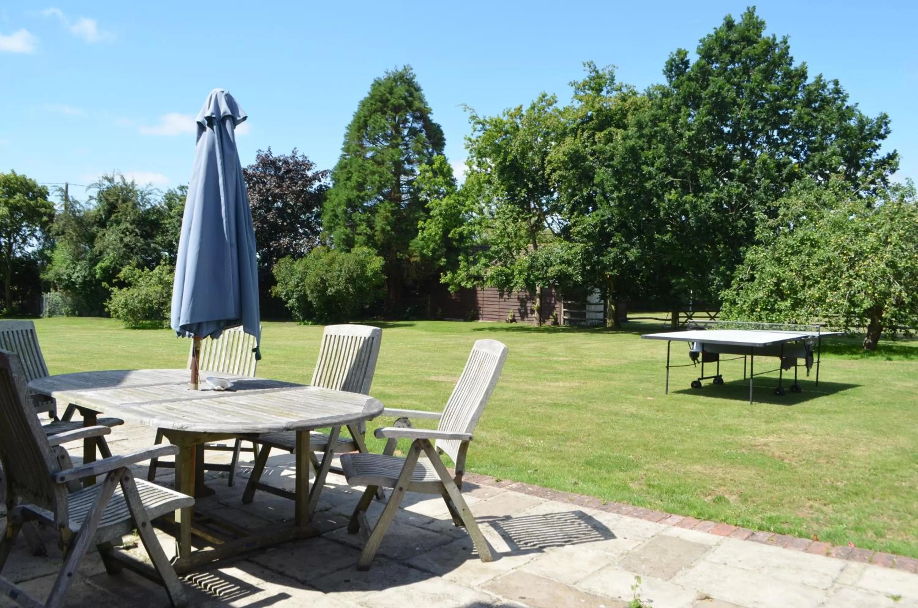 Property building in Hanger Down House Bed and Breakfast