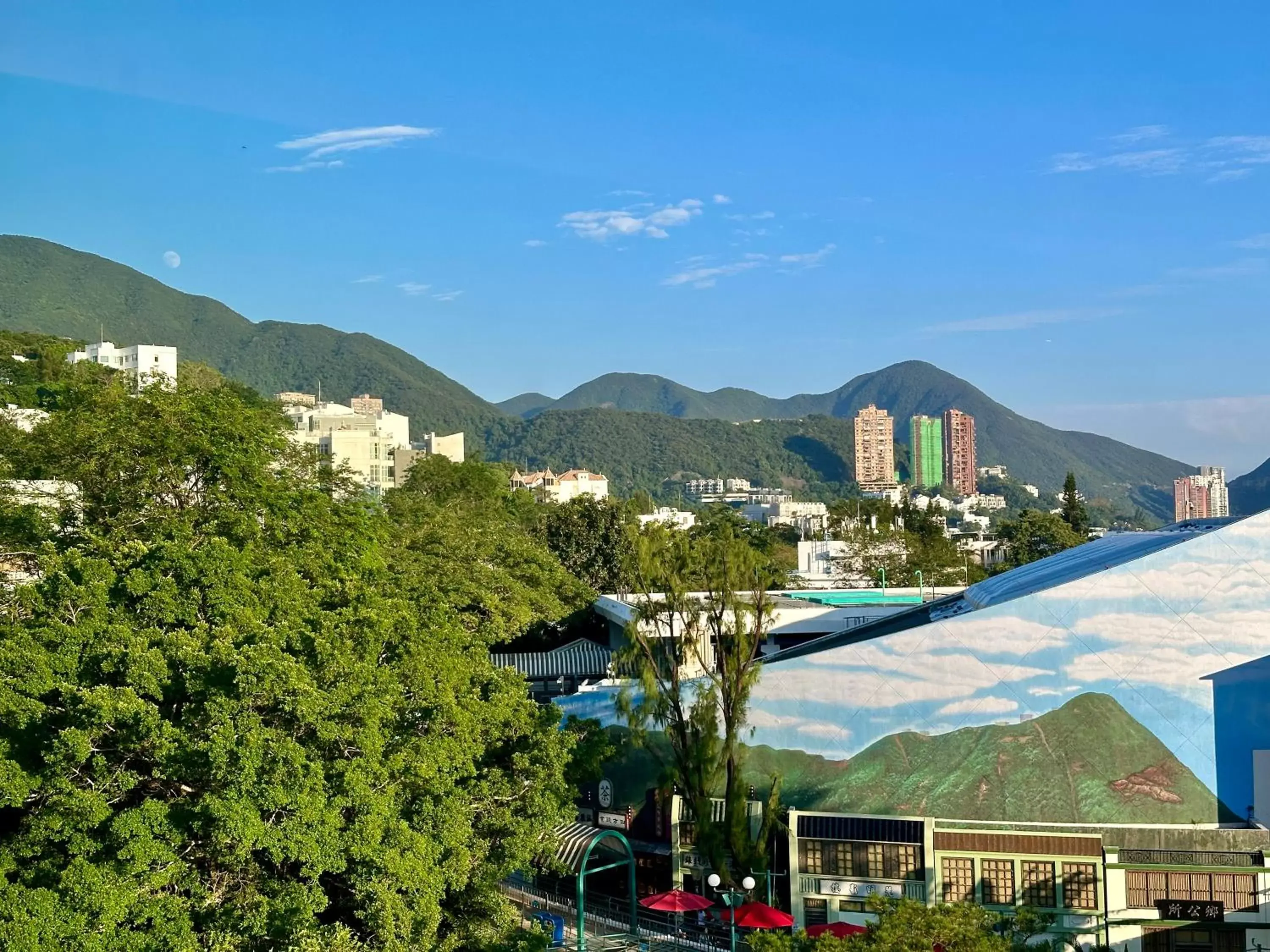 Mountain View in Hong Kong Ocean Park Marriott Hotel