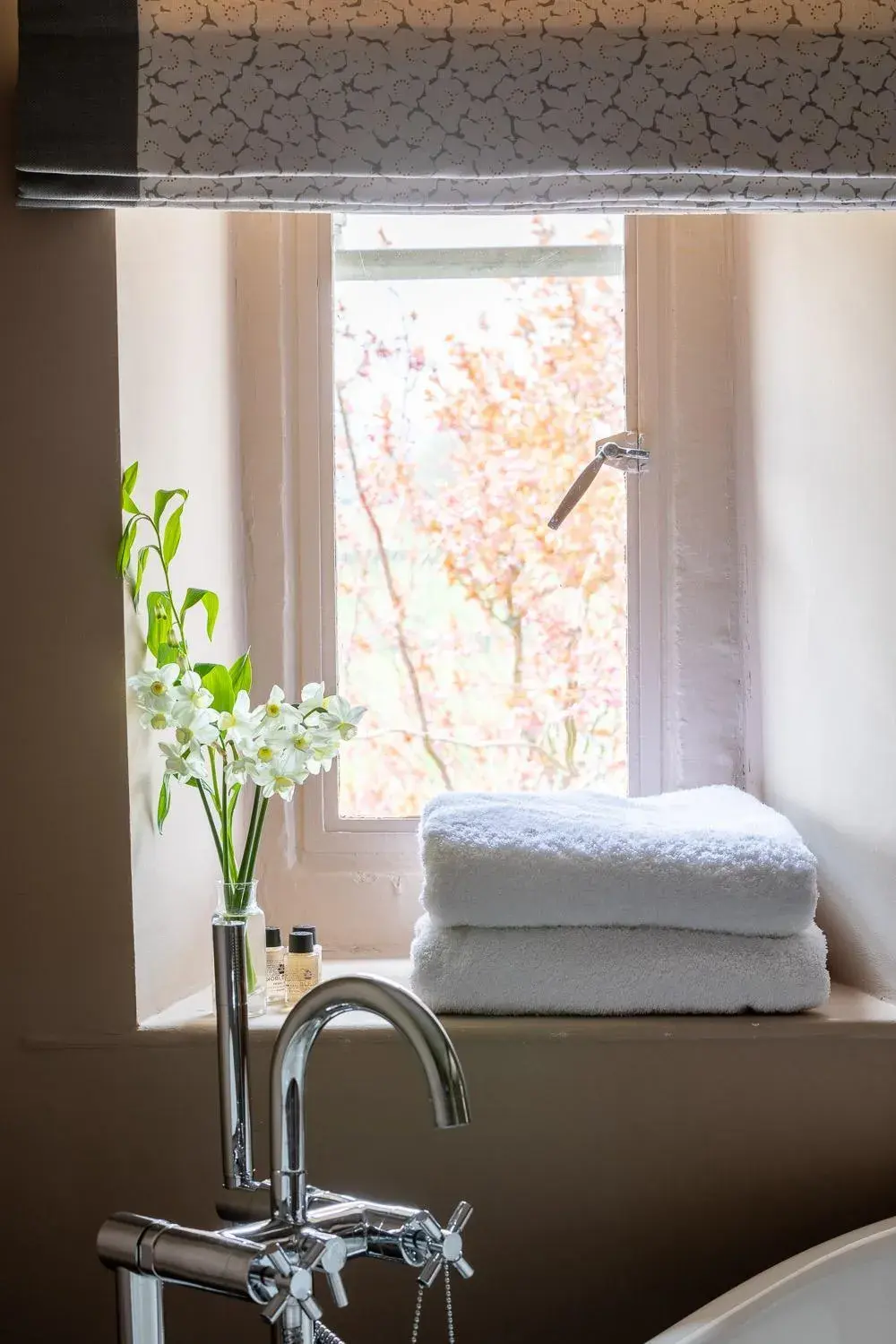 King Room in The Holcombe King Room in The Holcombe