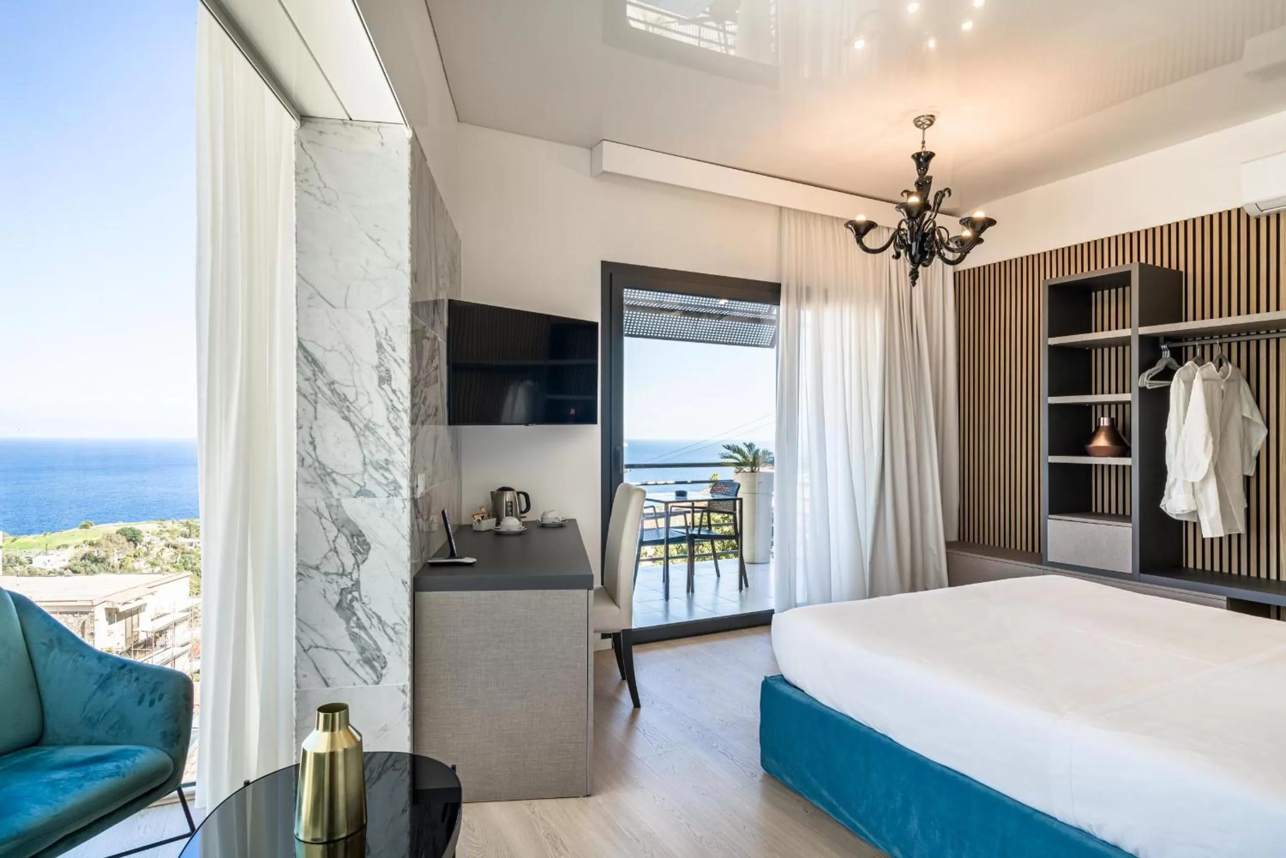 Bed in Taormina Palace Hotel