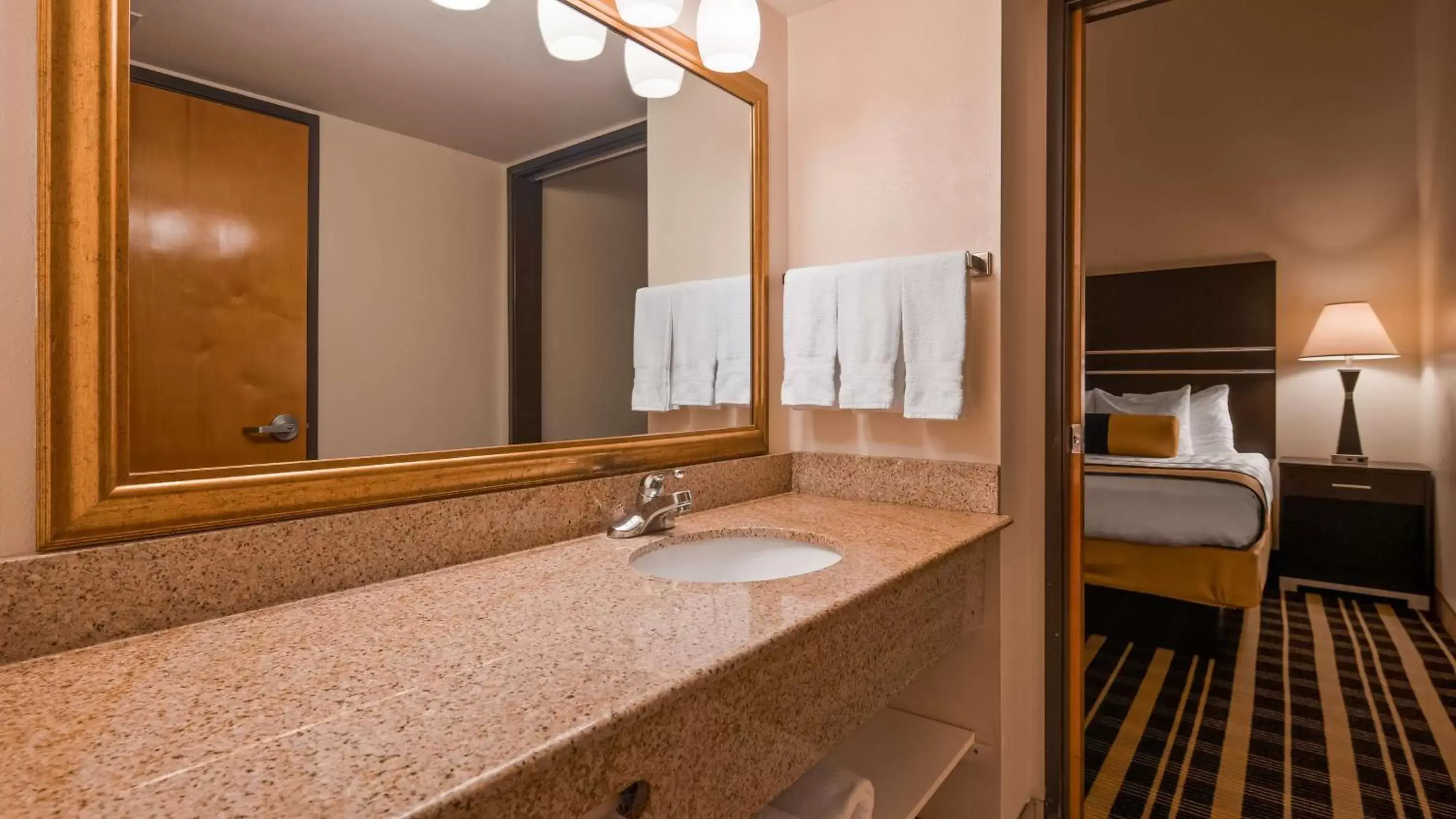 Photo of the whole room, Bathroom in Best Western PLUS Rockwall Inn & Suites