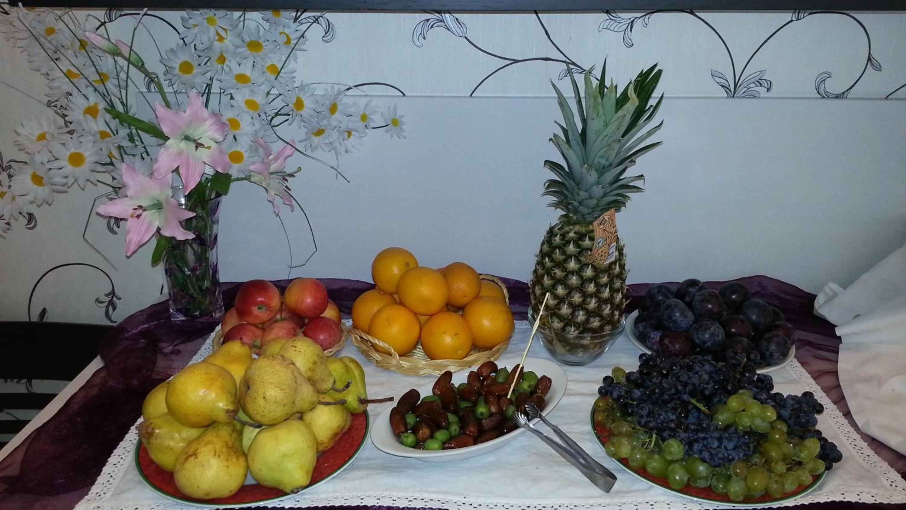 Buffet breakfast in Ecohotel Primavera