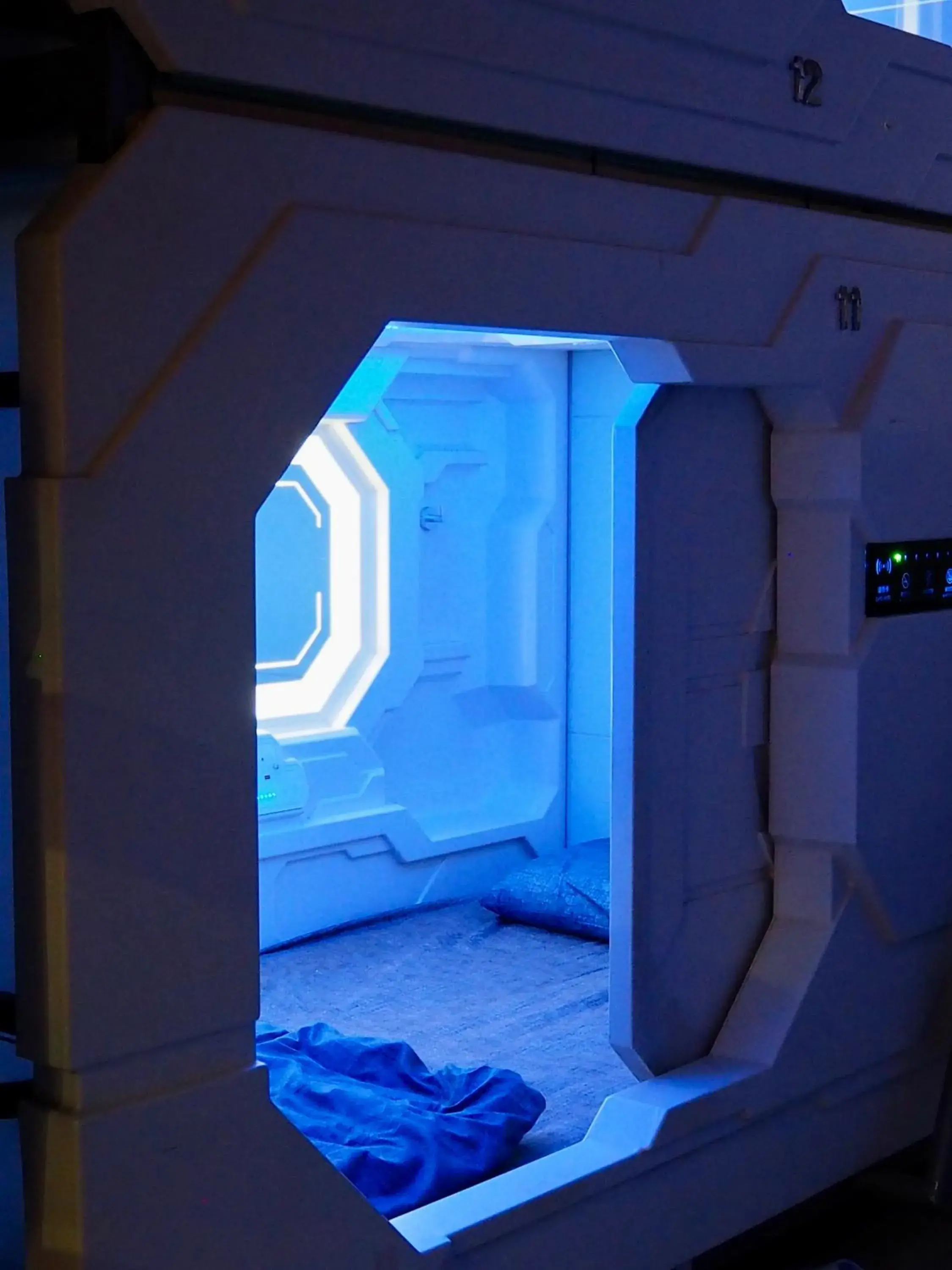 Single Bed in Mixed Dormitory Room in Bestow Capsule Hostel Single Bed in Mixed Dormitory Room in Bestow Capsule Hostel